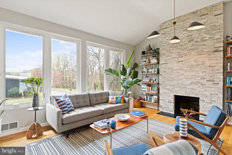 4600 BLAGDEN TERRACE NW WASHINGTON DC 20011