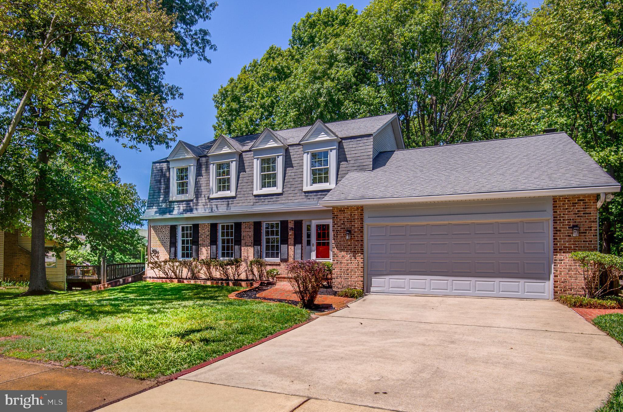 OAKTON GLEN - Residential