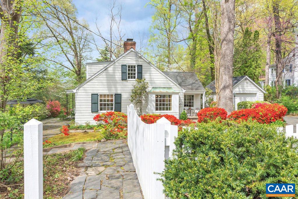 1426 DAIRY RD