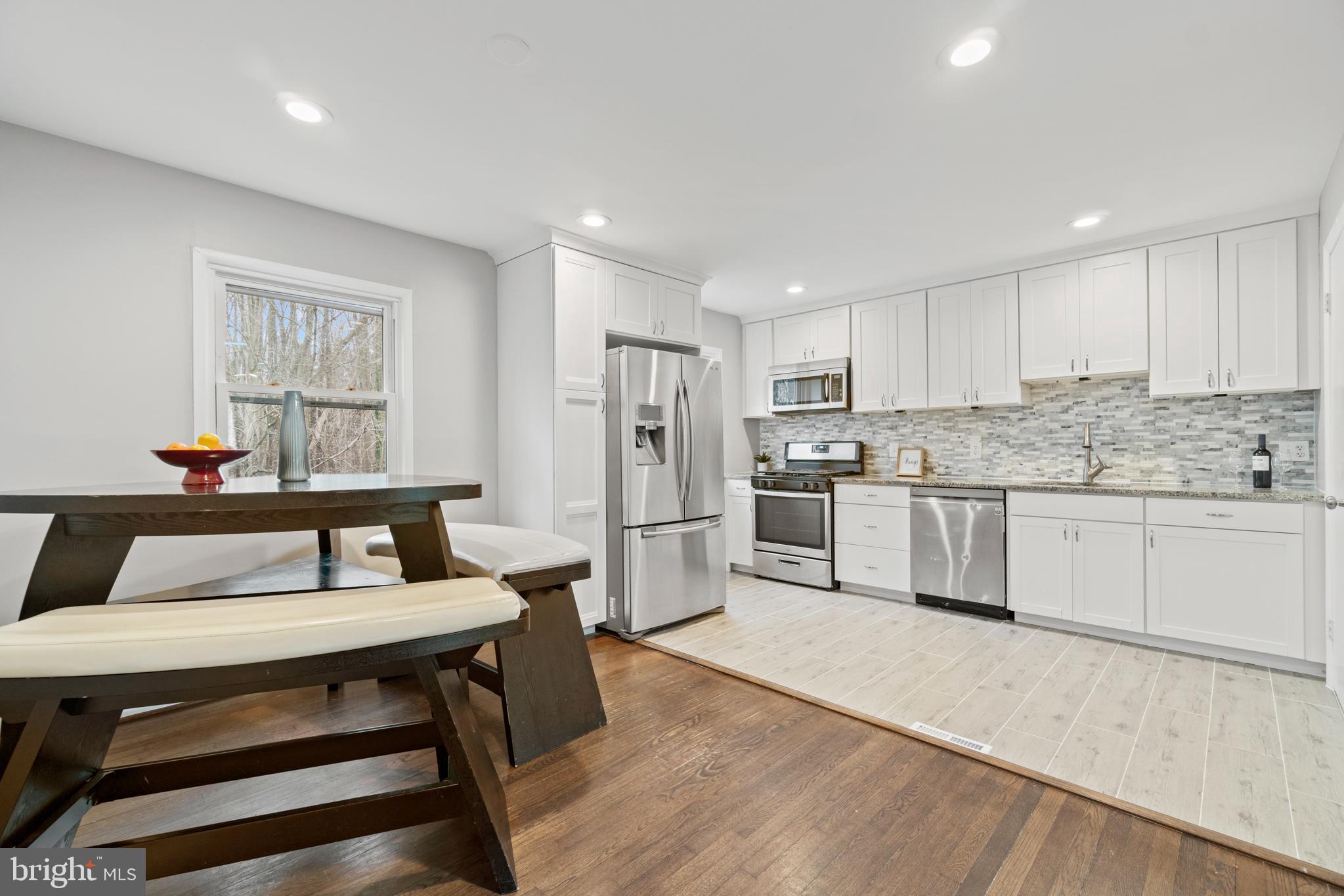 DALE CITY - Residential