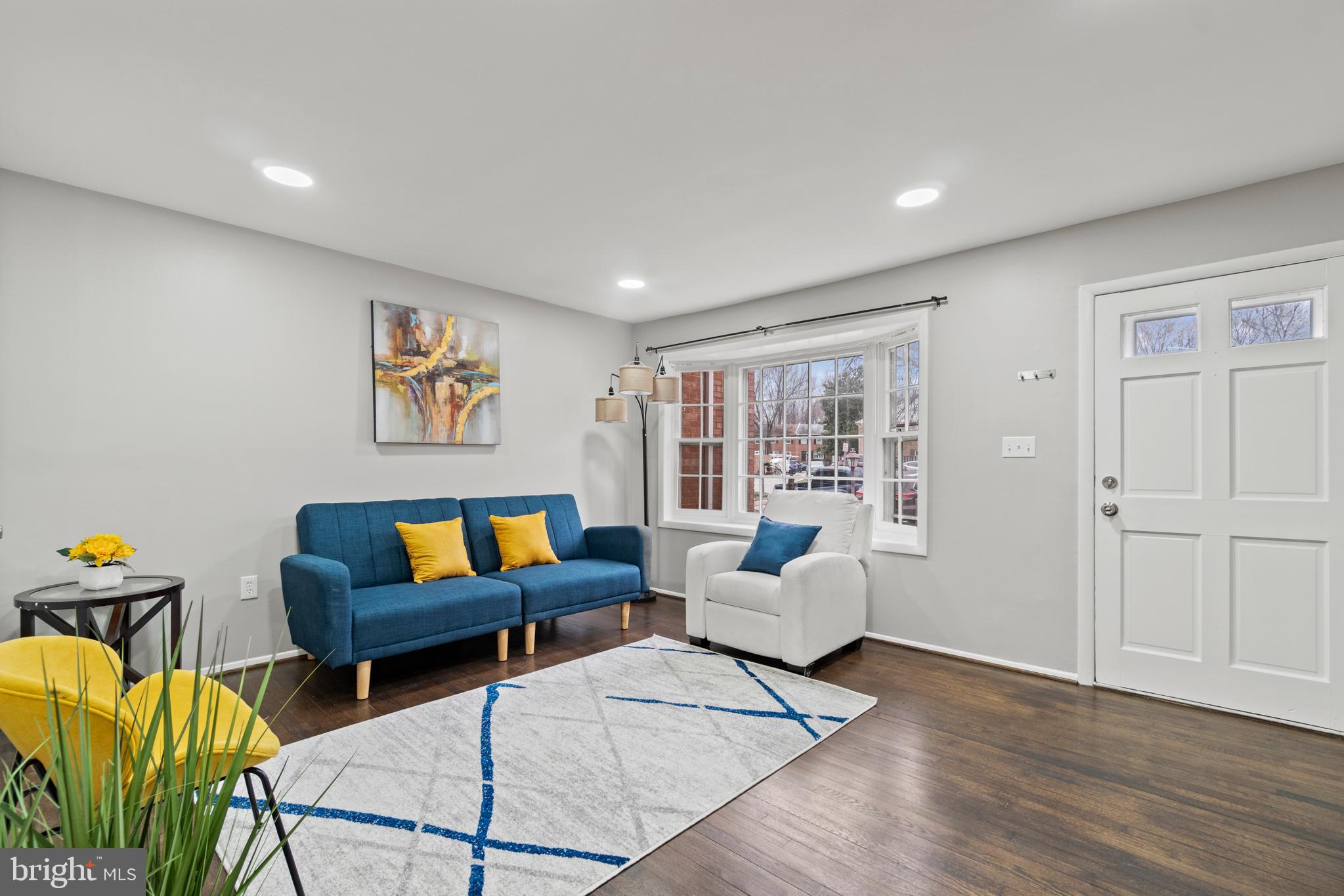 DALE CITY - Residential