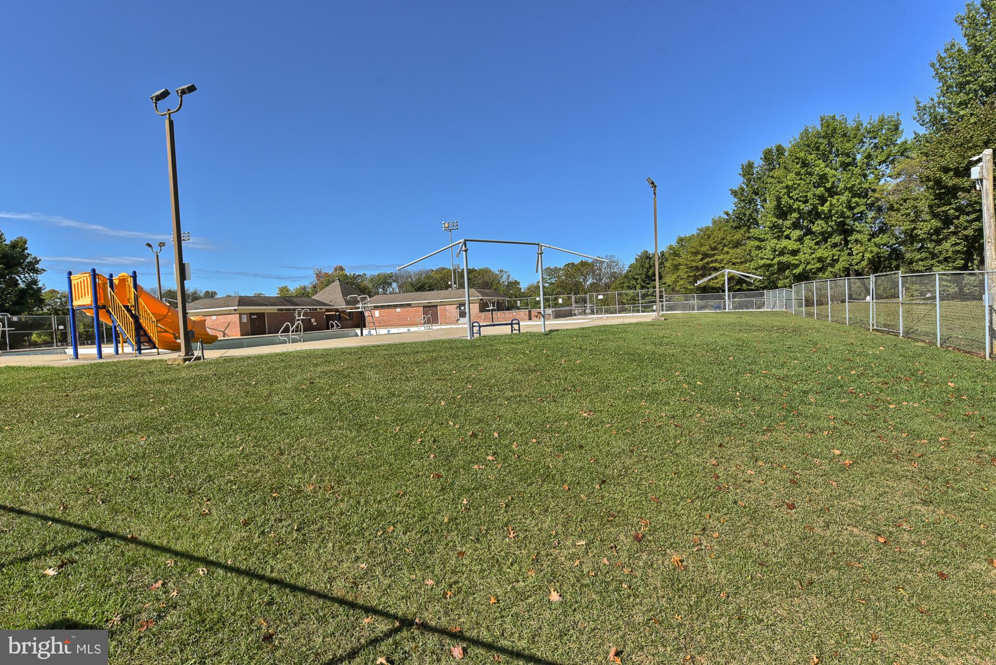 WOODCREST - Residential
