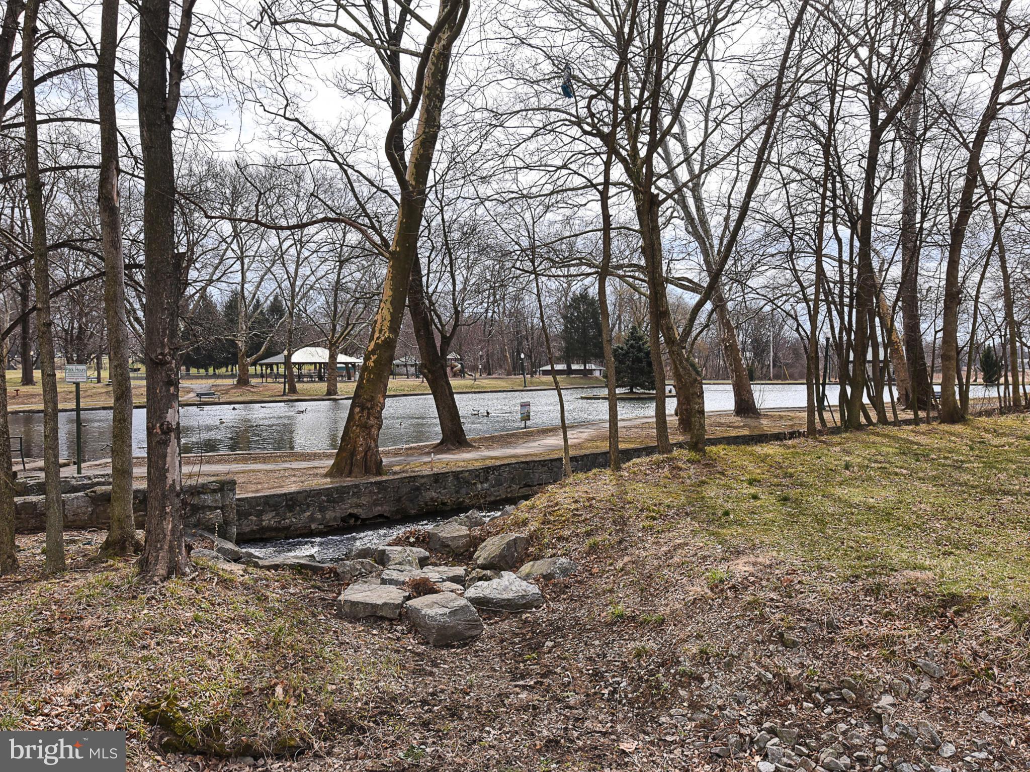 WOODCREST - Residential