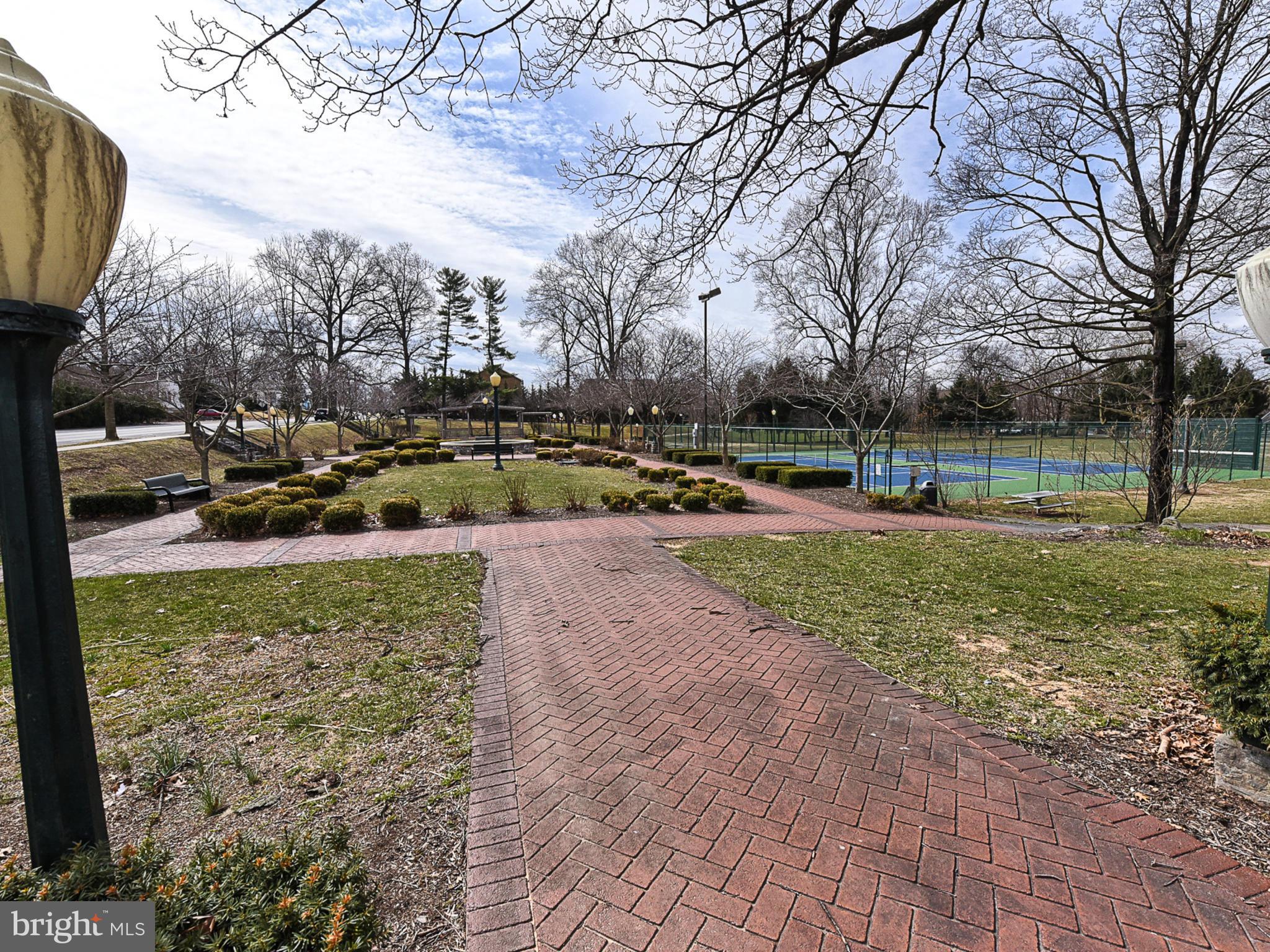 WOODCREST - Residential
