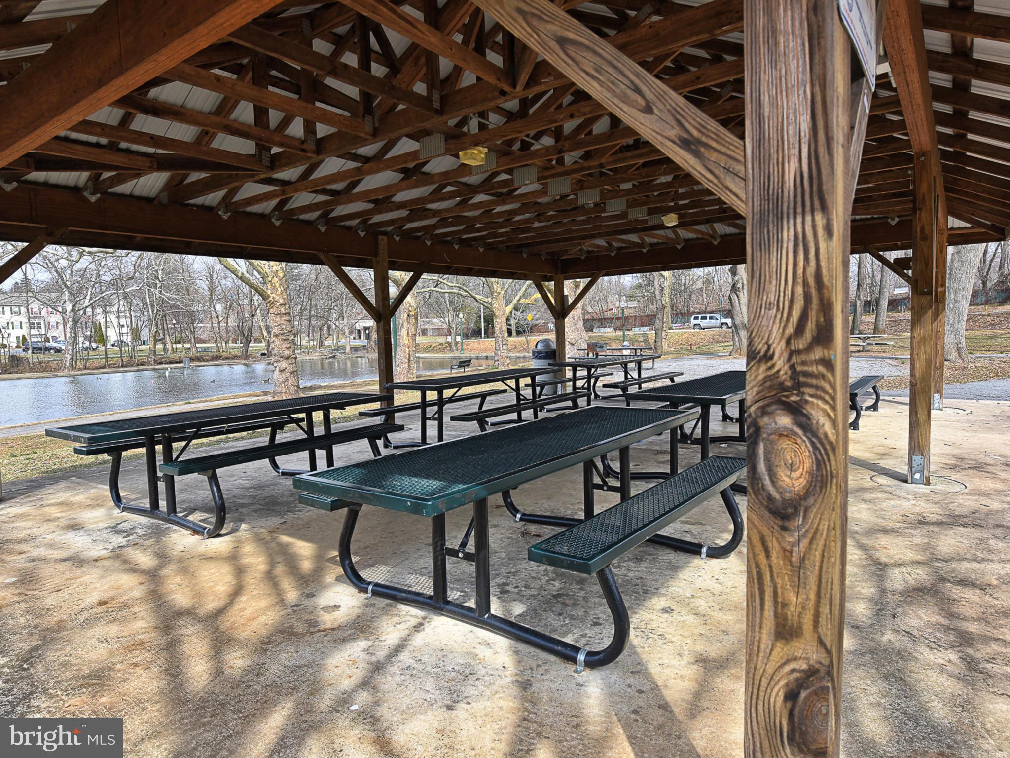 WOODCREST - Residential
