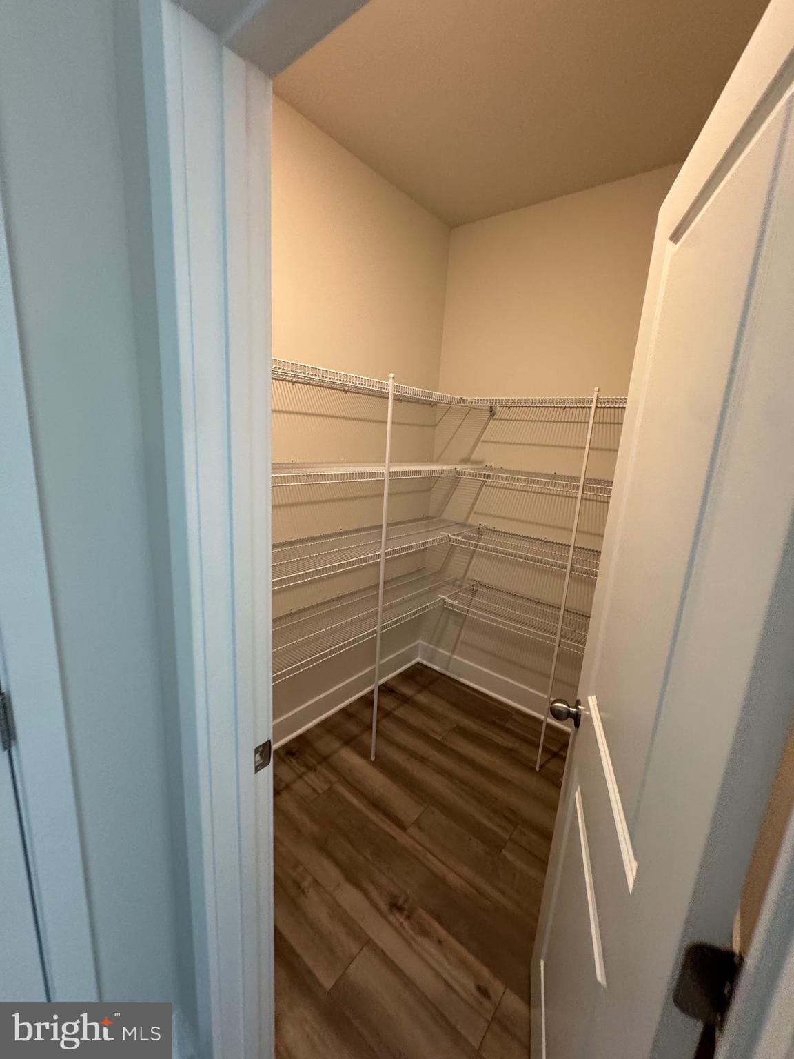 HIGHLAND ESTATES - Residential Lease