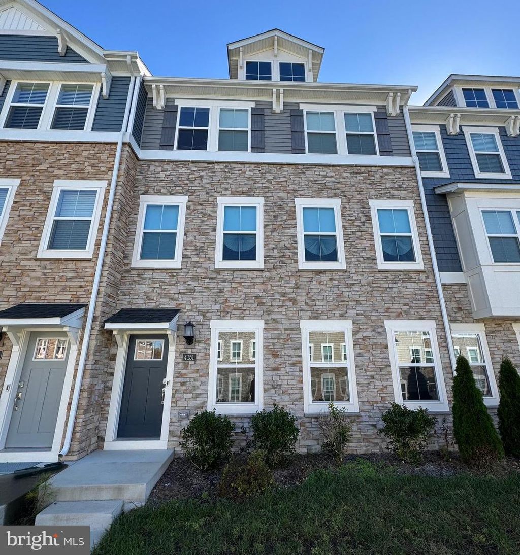 Photo of 4151 Skipton Place, WHITE PLAINS, MD 20695 (MLS # MDCH2048308)