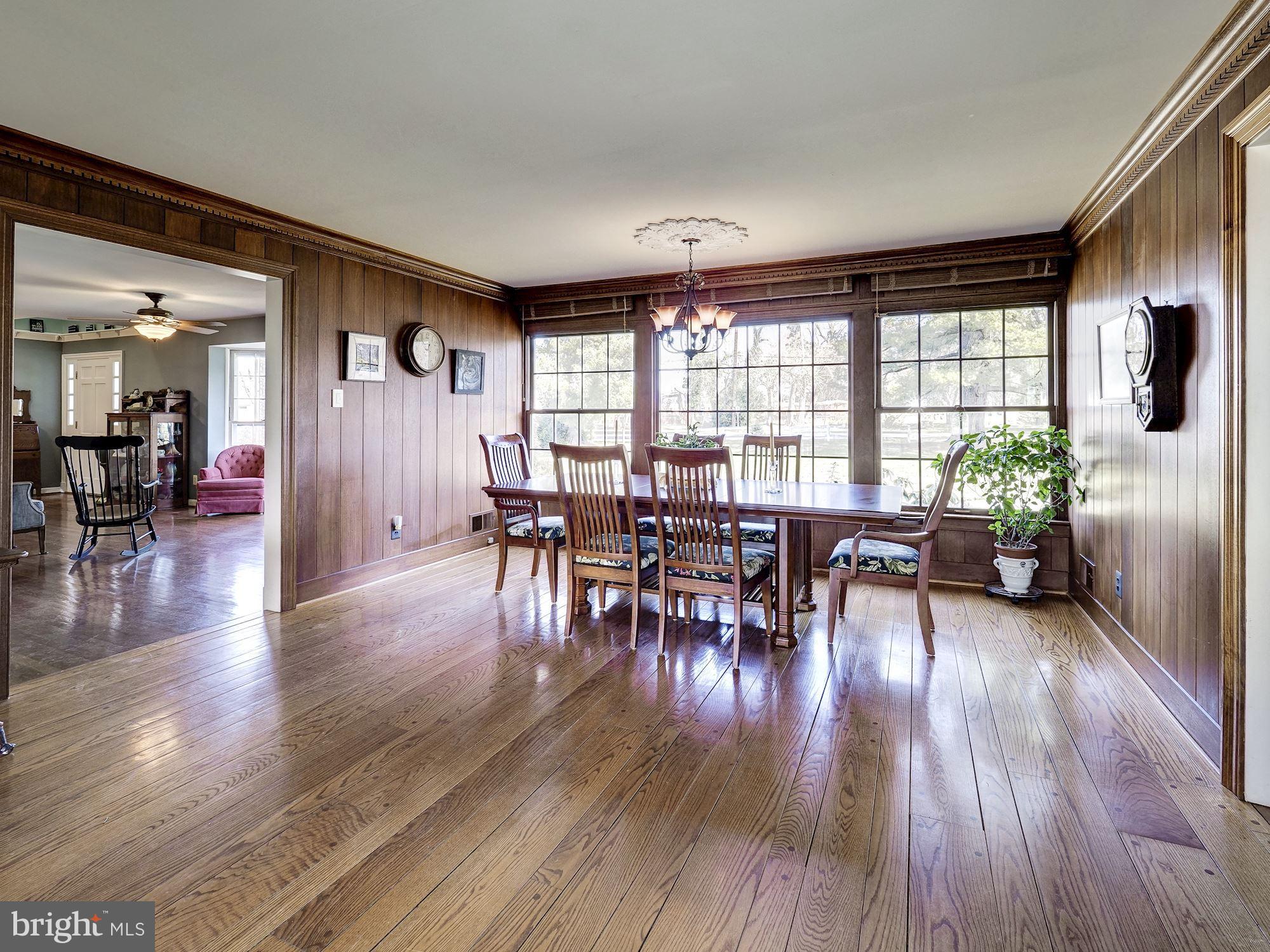 CONGRESSIONAL COUNTRY CLUB ESTATES - Residential