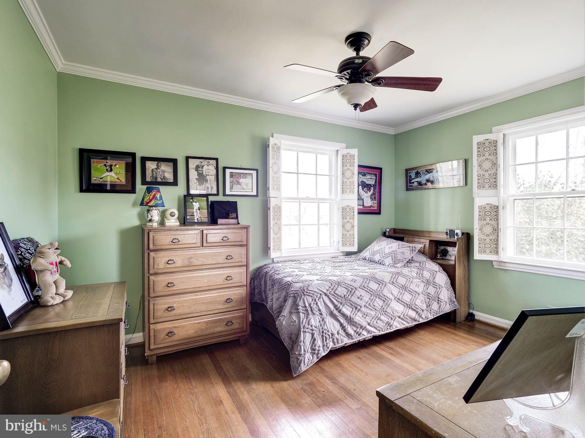 CONGRESSIONAL COUNTRY CLUB ESTATES - Residential