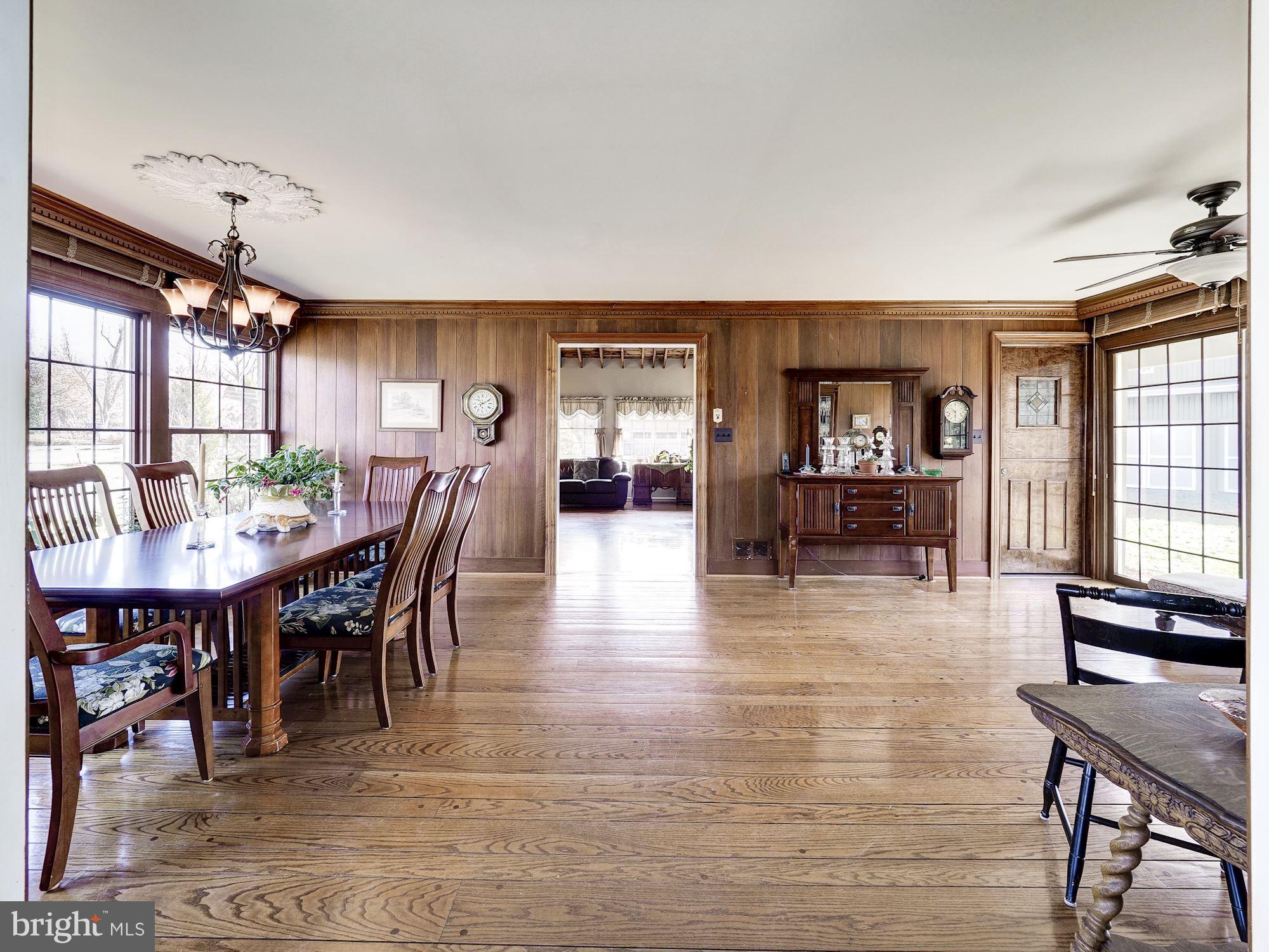 CONGRESSIONAL COUNTRY CLUB ESTATES - Residential