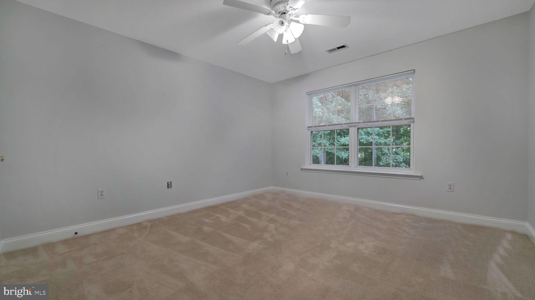 PUTTERS CHOICE - Residential Lease