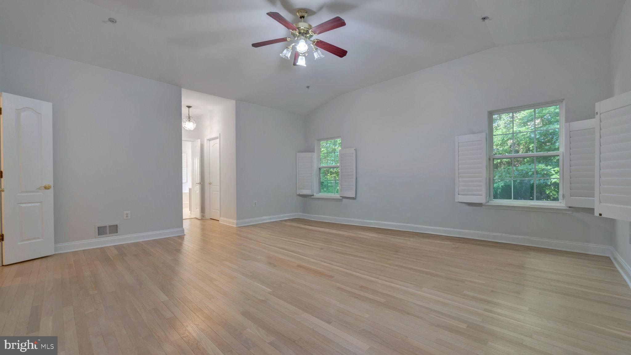 PUTTERS CHOICE - Residential Lease