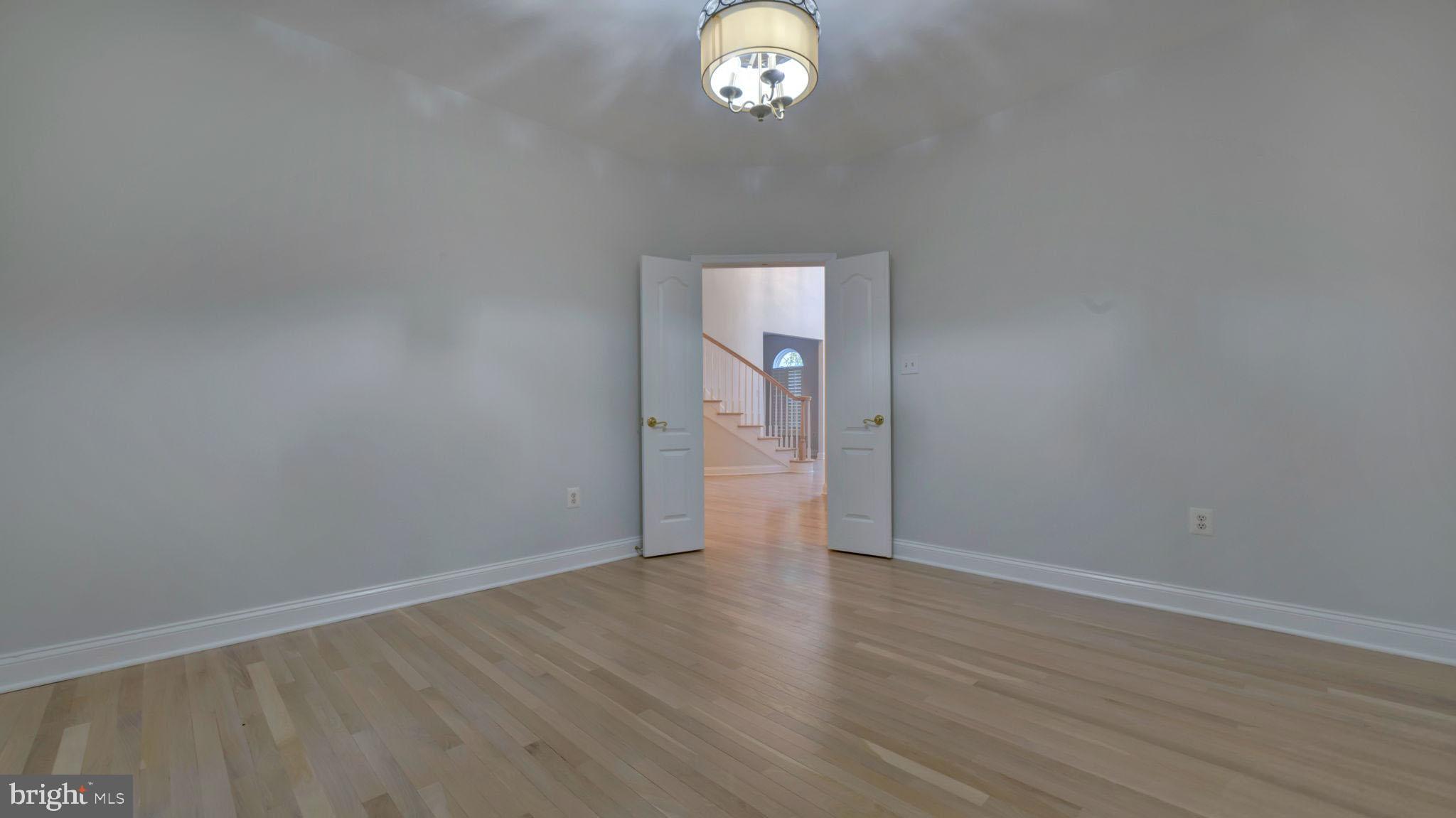 PUTTERS CHOICE - Residential Lease