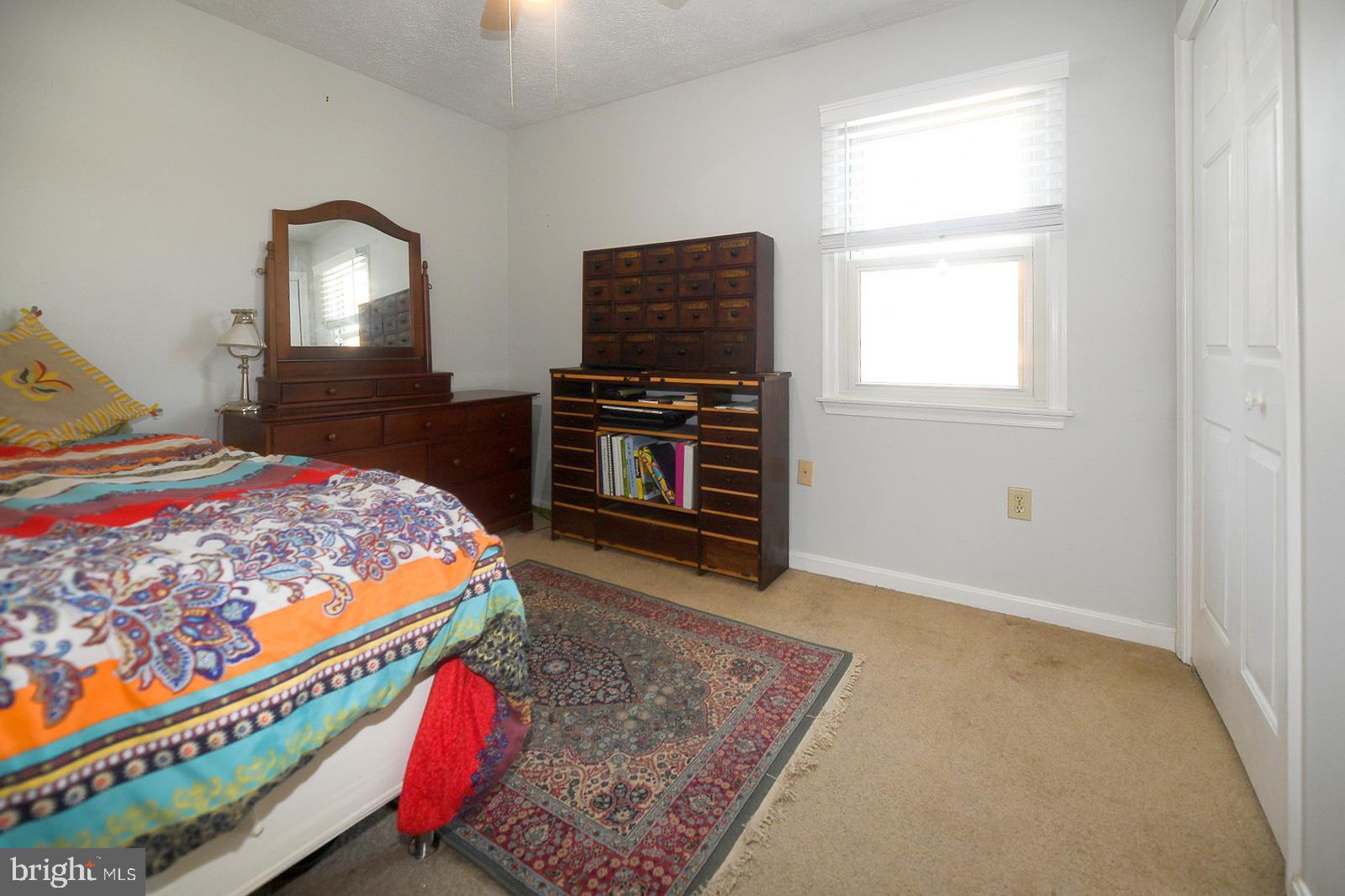 LAUREL BRANCH - Residential