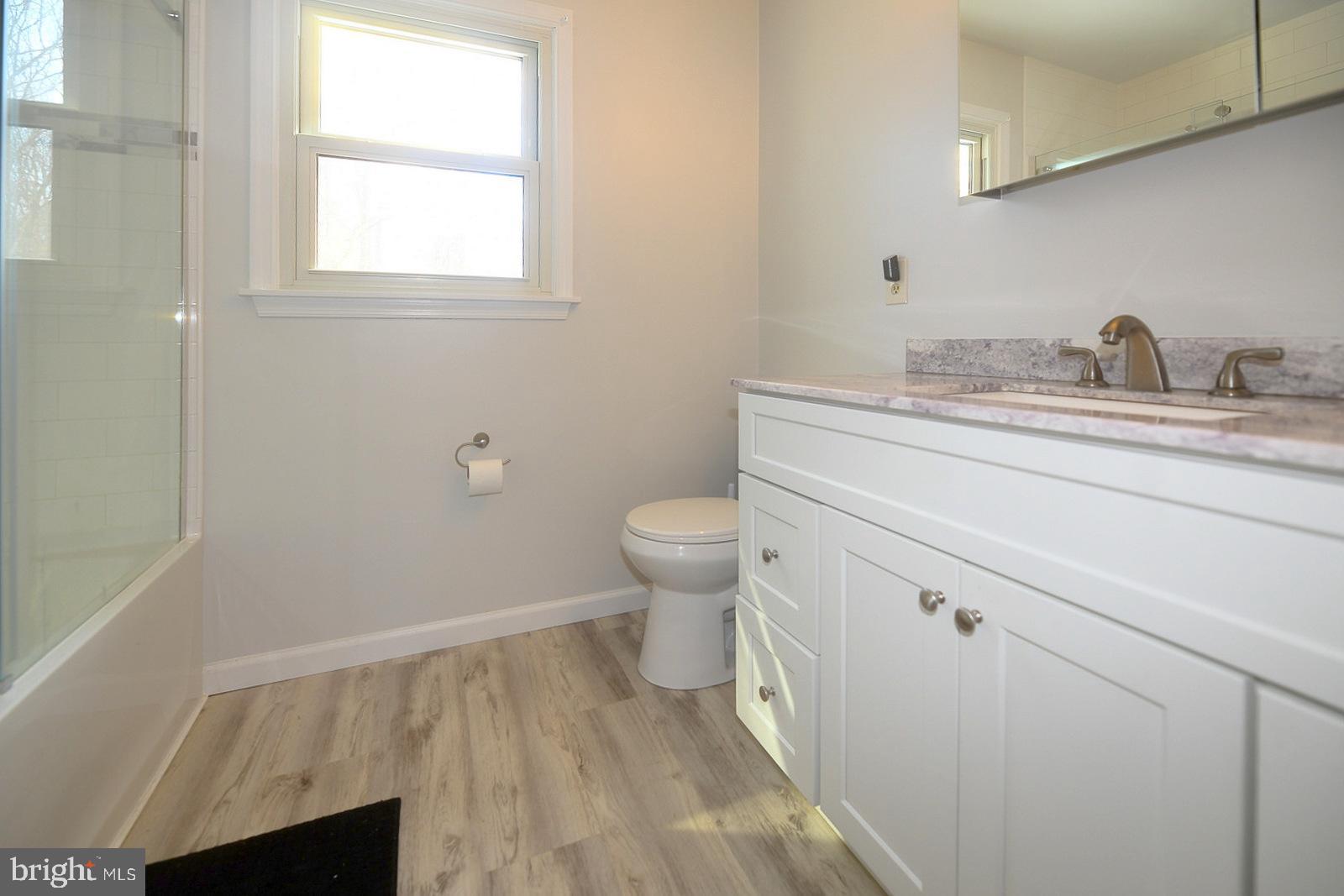 LAUREL BRANCH - Residential