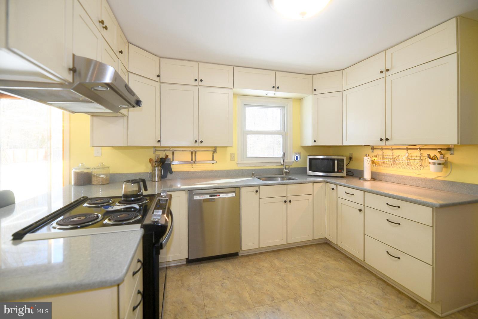 LAUREL BRANCH - Residential