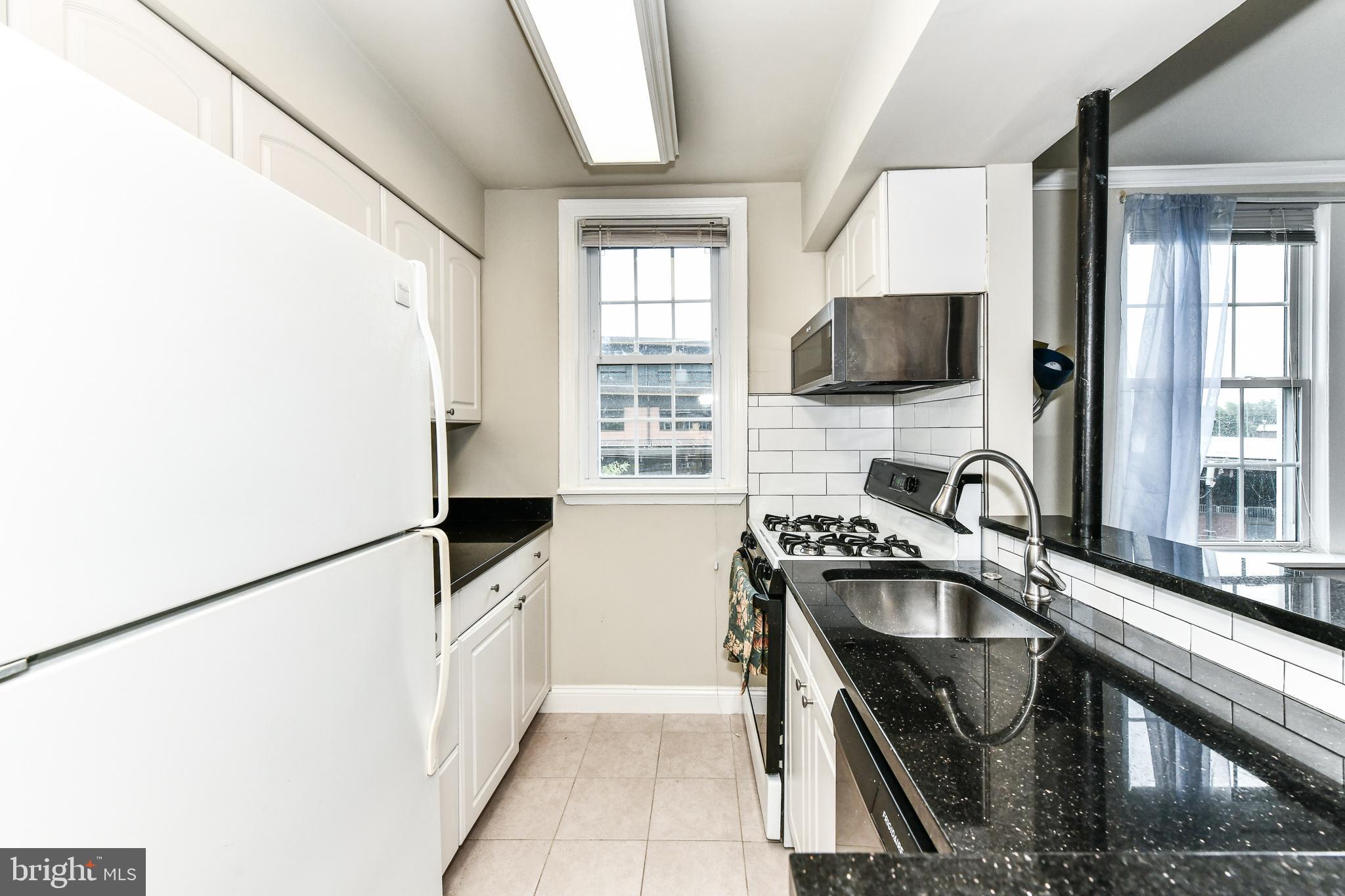 ARBORS OF ARLINGTON - Residential Lease