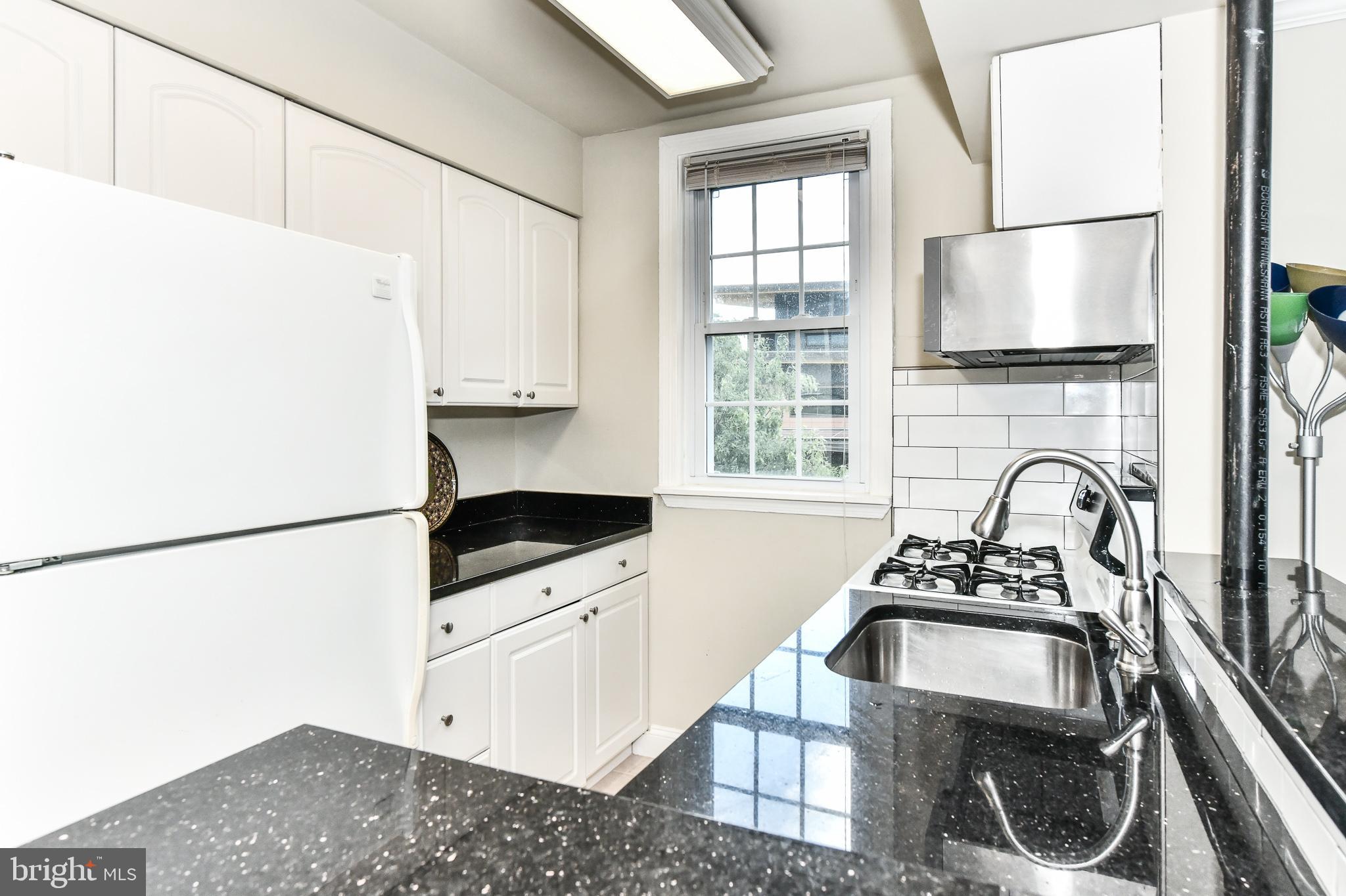 ARBORS OF ARLINGTON - Residential Lease