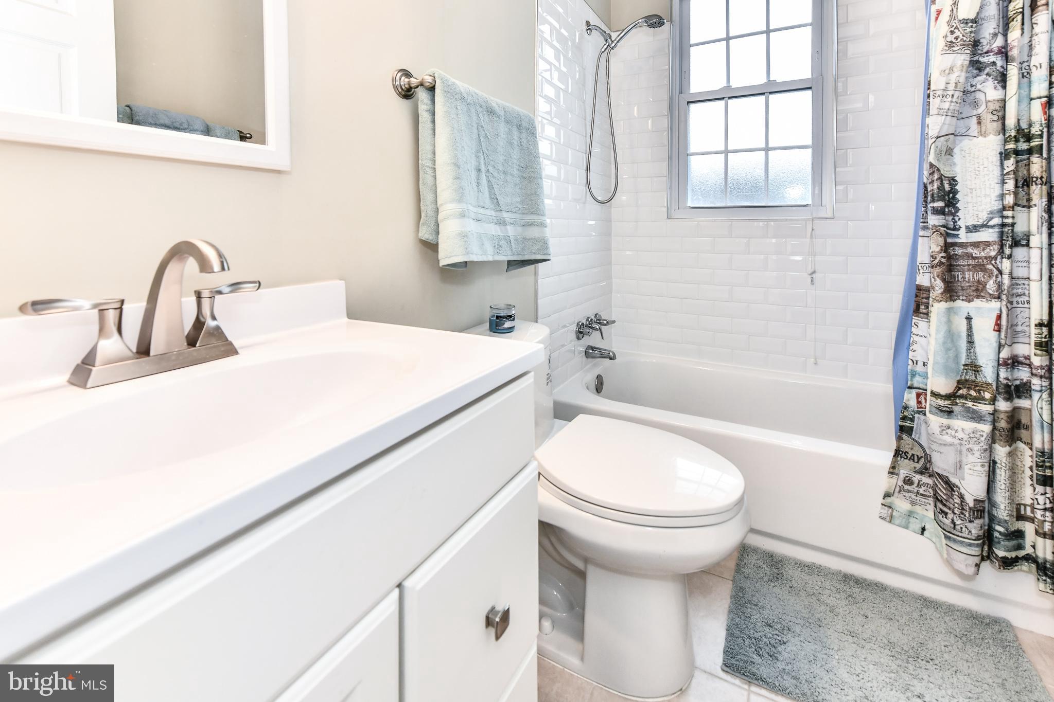 ARBORS OF ARLINGTON - Residential Lease