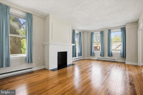 Condo For Sale - 400-14 W Hortter Street #203<br/> PHILADELPHIA, PA 19119