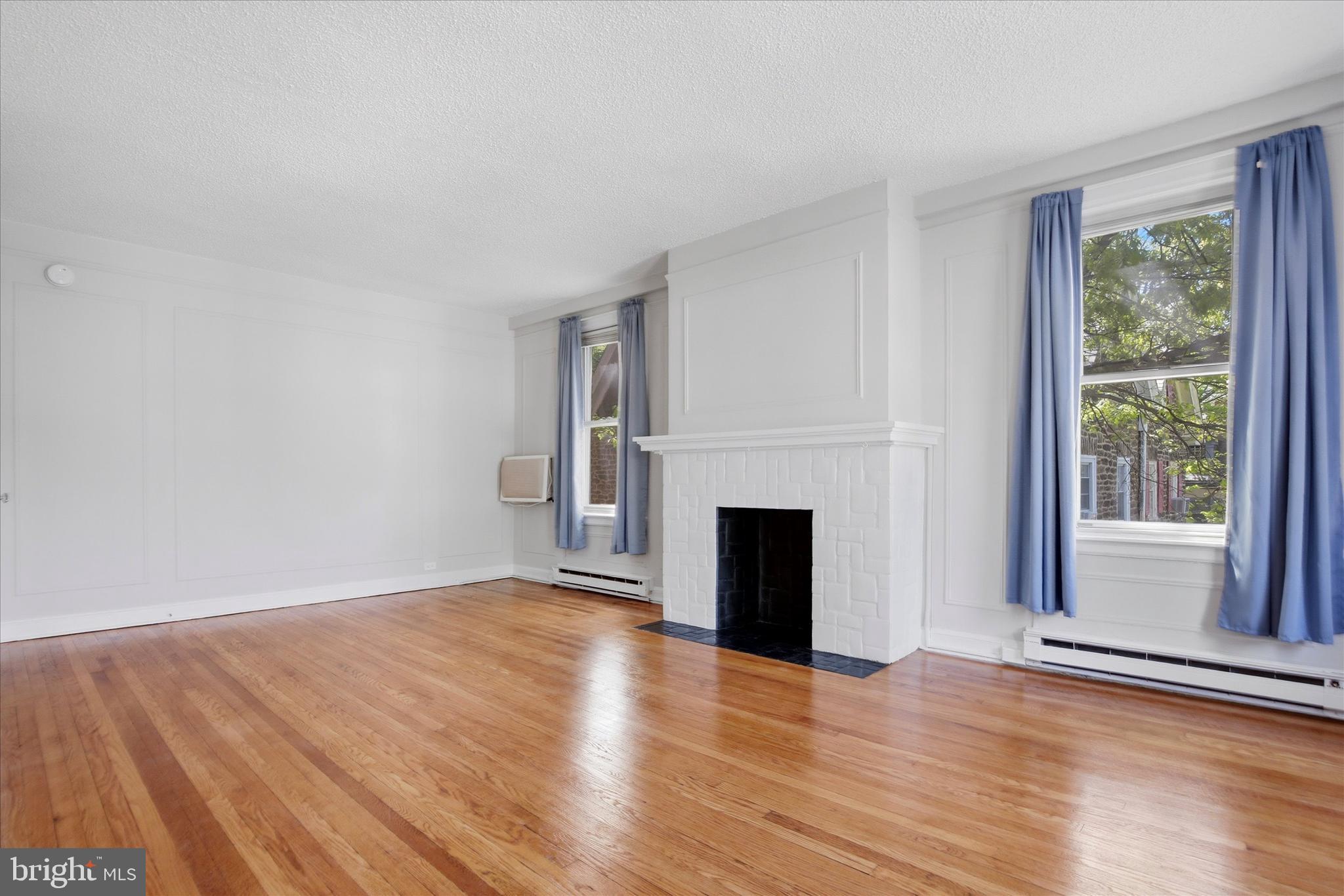 400-14 W HORTTER STREET 203