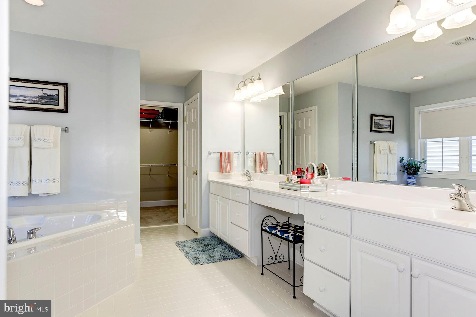 MAYFIELD TRACE - Residential