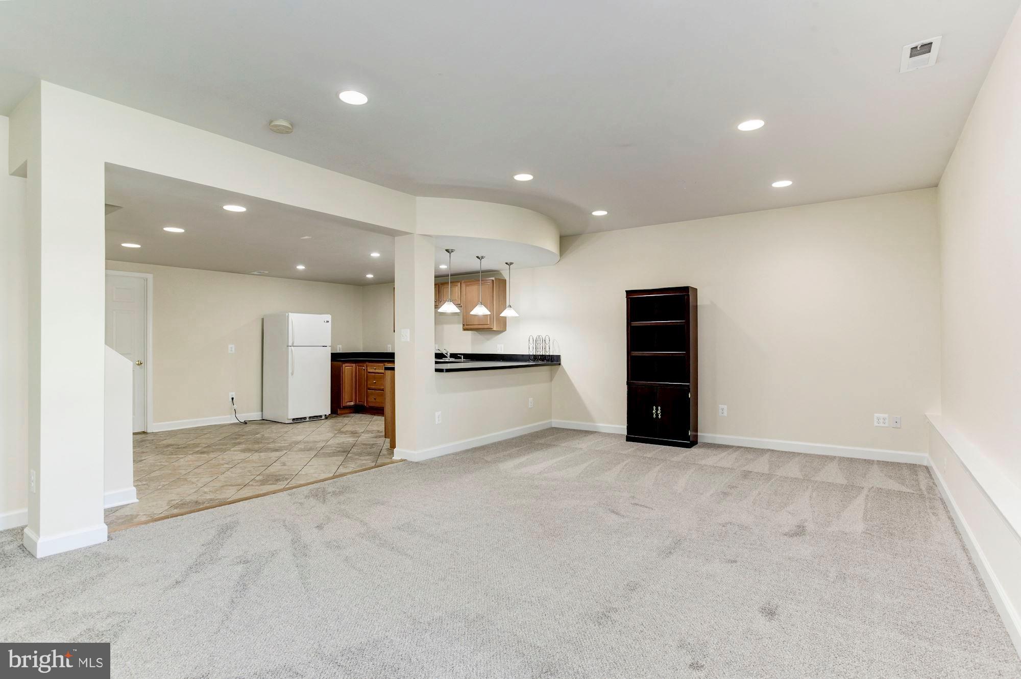 MAYFIELD TRACE - Residential