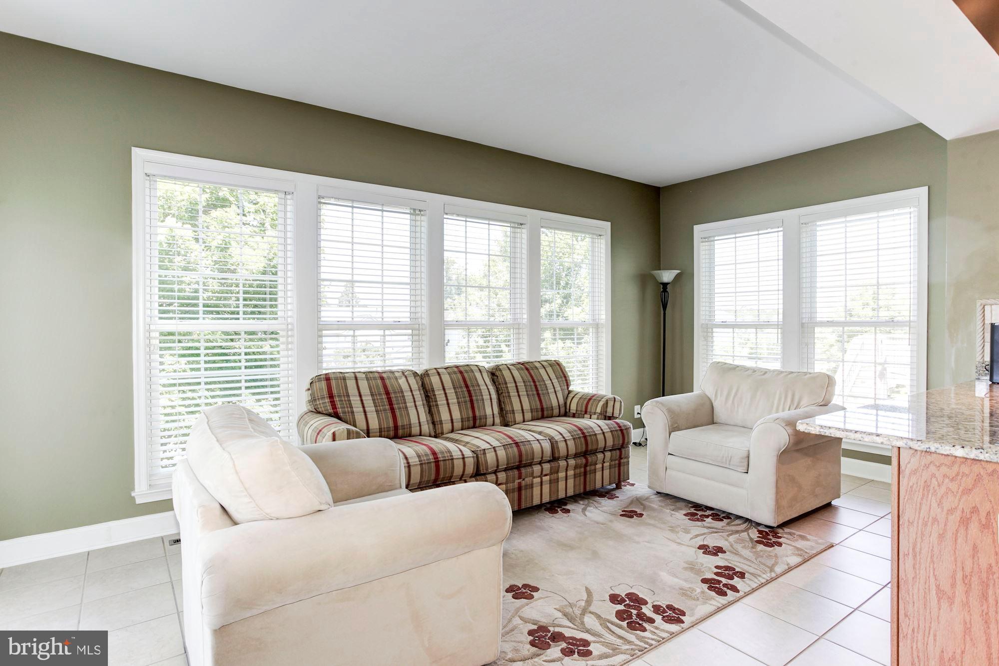 MAYFIELD TRACE - Residential