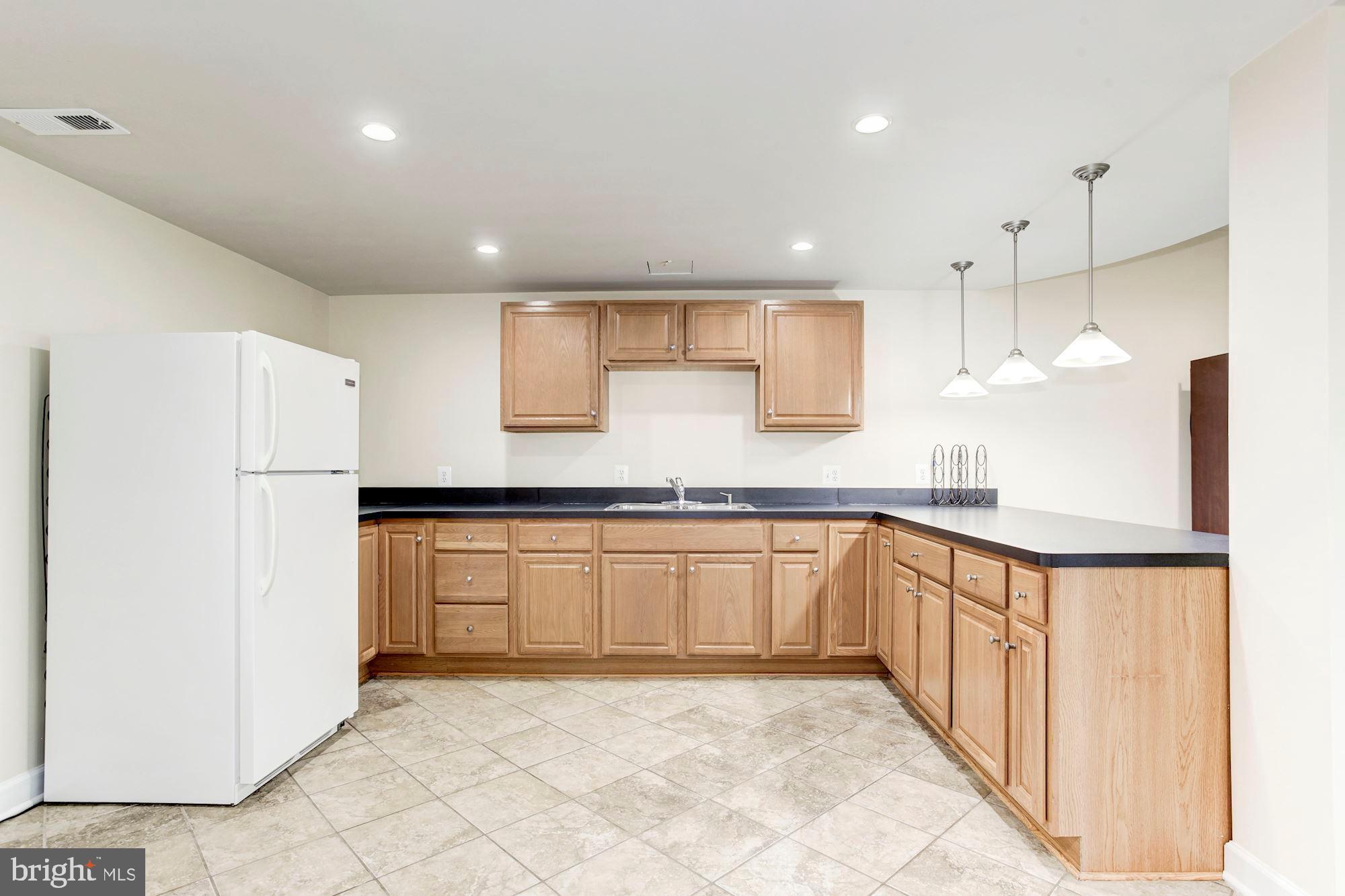 MAYFIELD TRACE - Residential