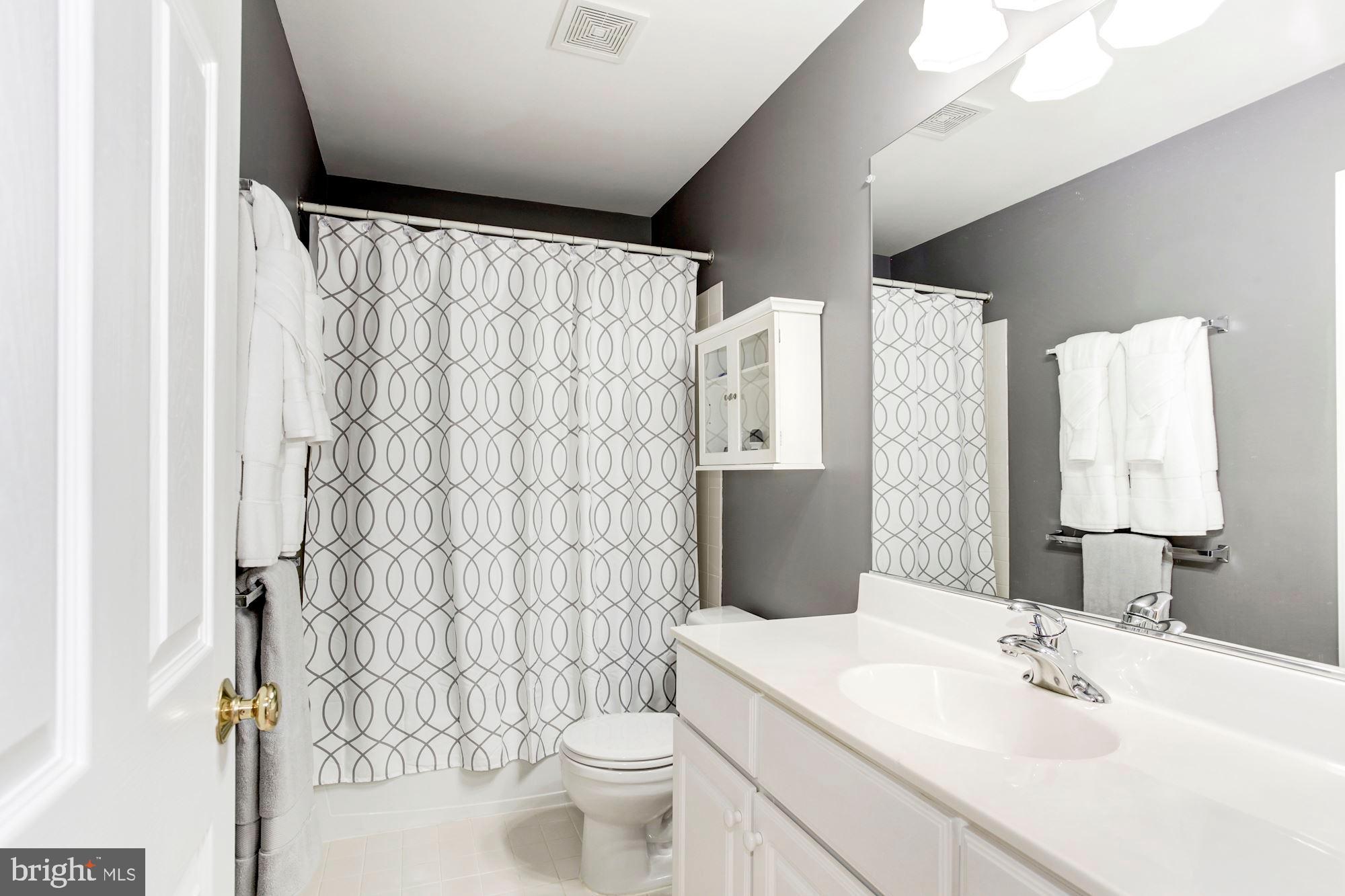 MAYFIELD TRACE - Residential