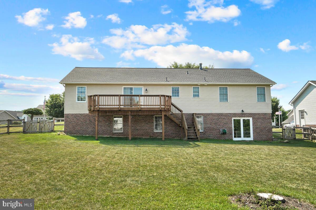 BENNETT ESTATES - Residential