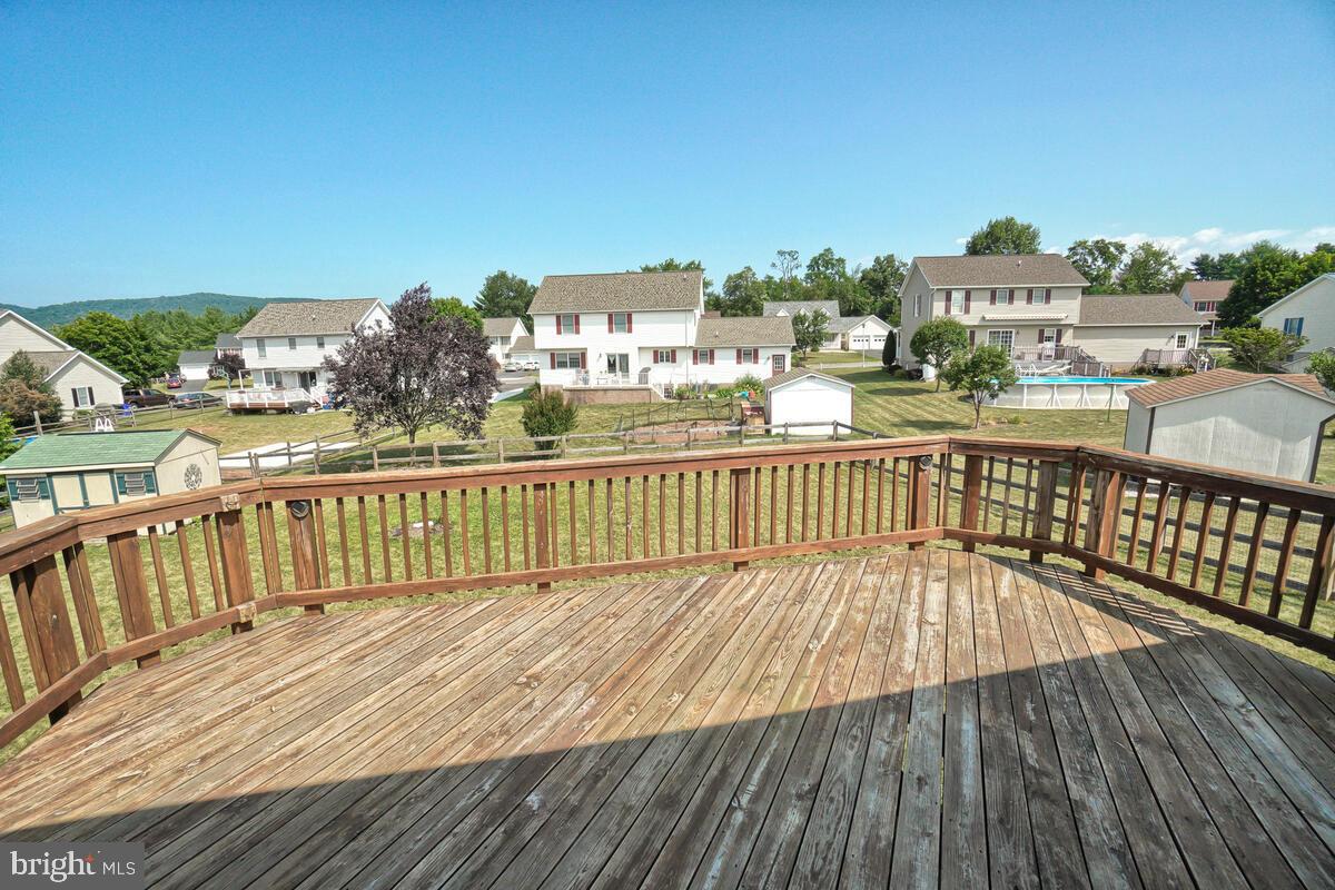 BENNETT ESTATES - Residential