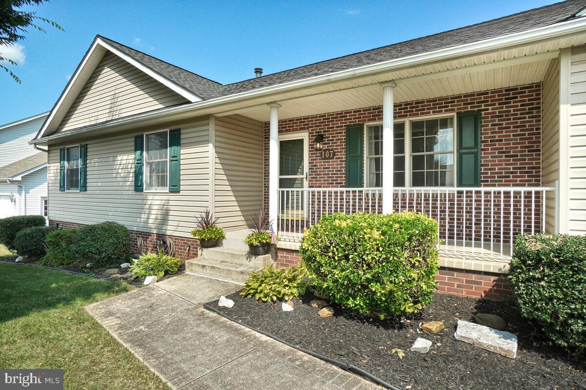 BENNETT ESTATES - Residential