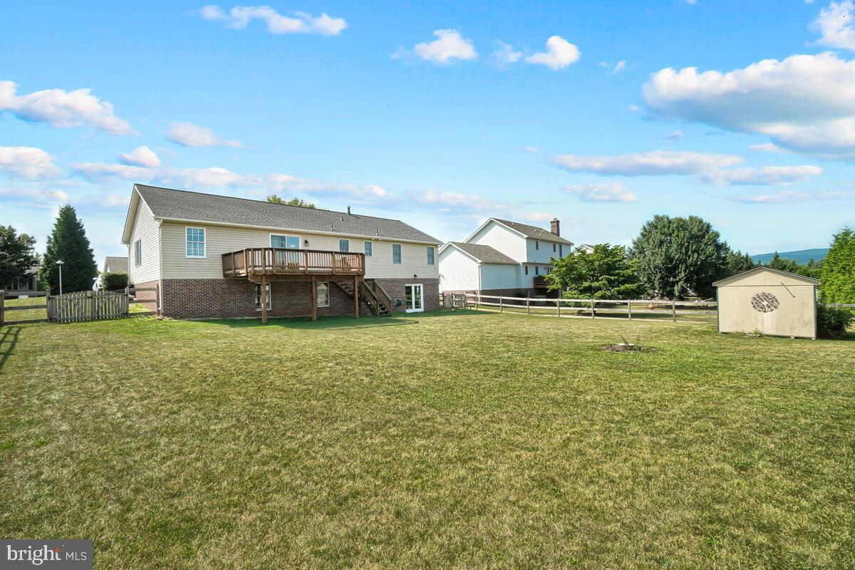 BENNETT ESTATES - Residential