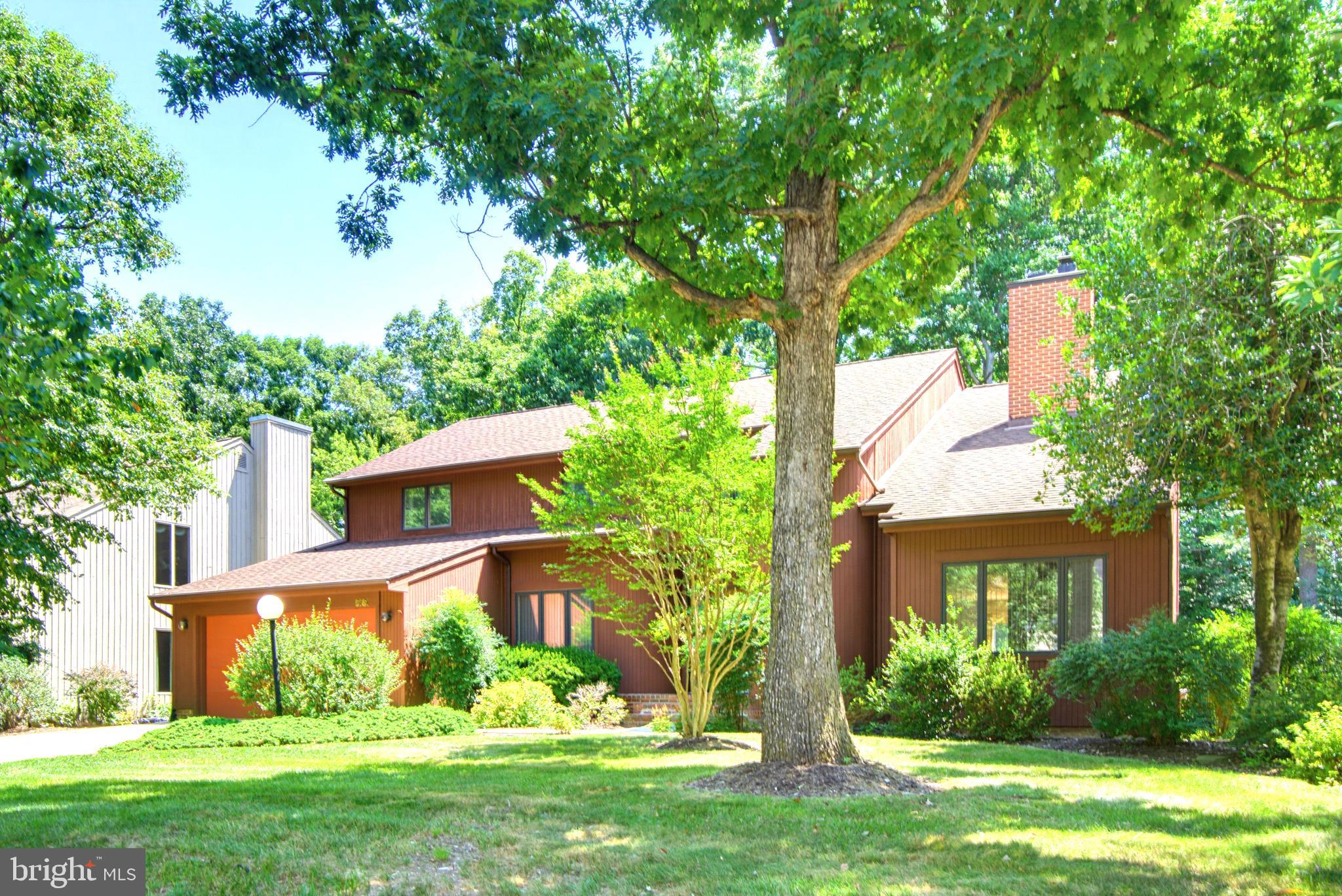 6181 WOODED RUN DRIVE