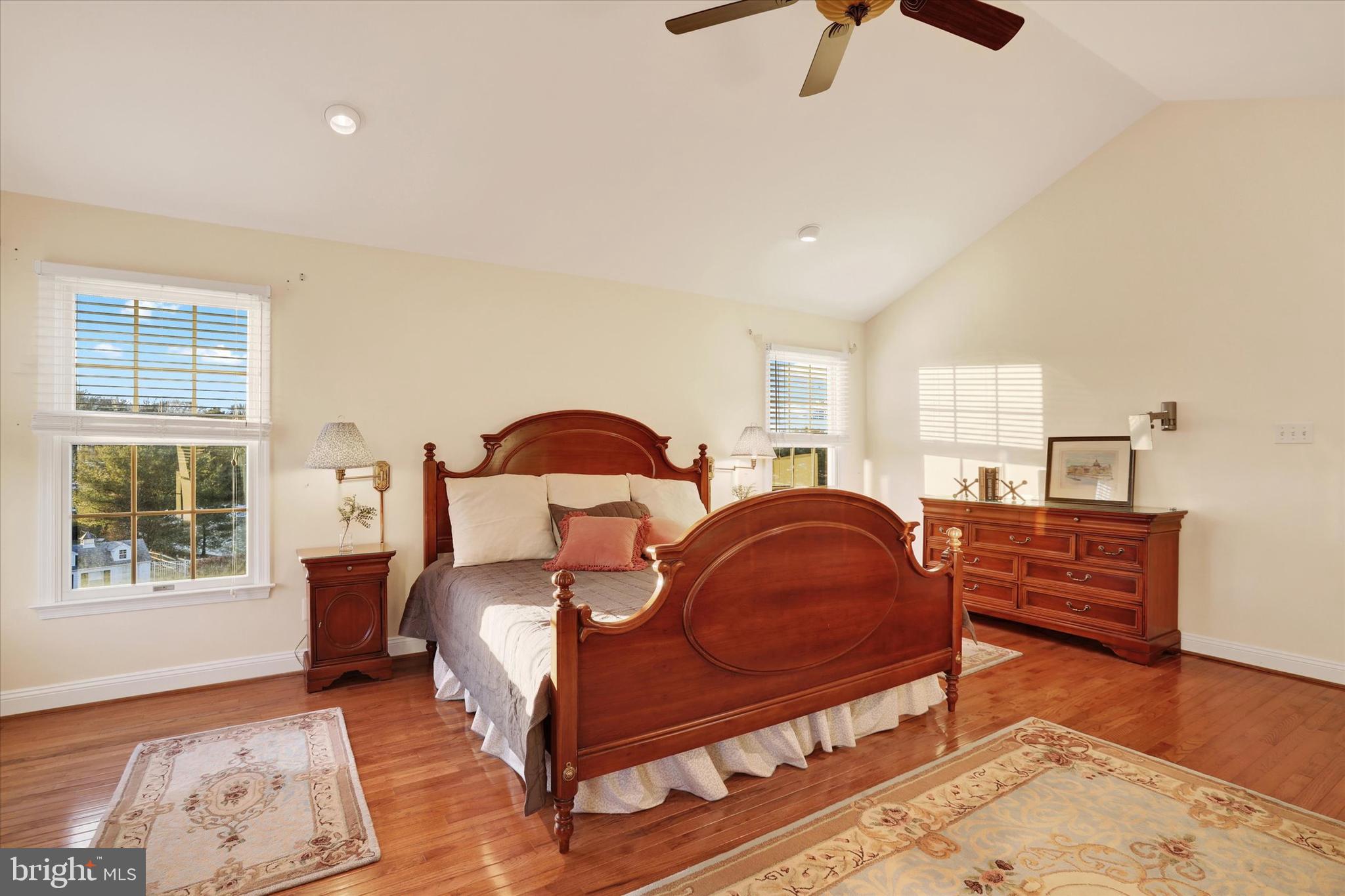 NORTHAMPTON CHASE - Residential