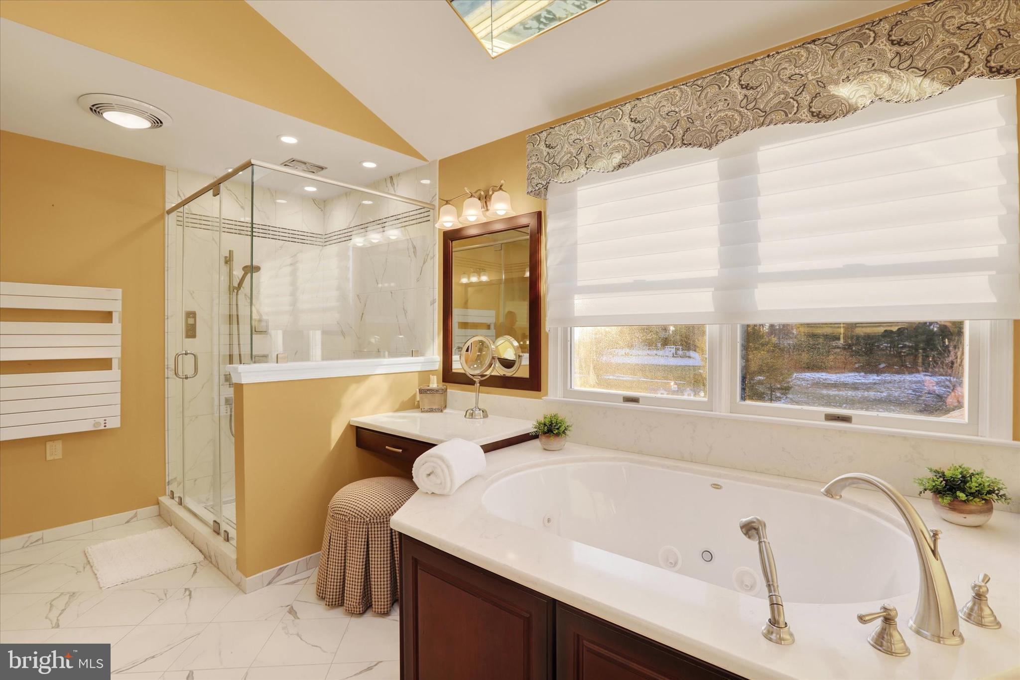 NORTHAMPTON CHASE - Residential