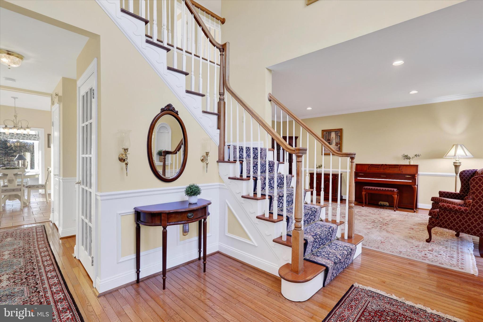 NORTHAMPTON CHASE - Residential