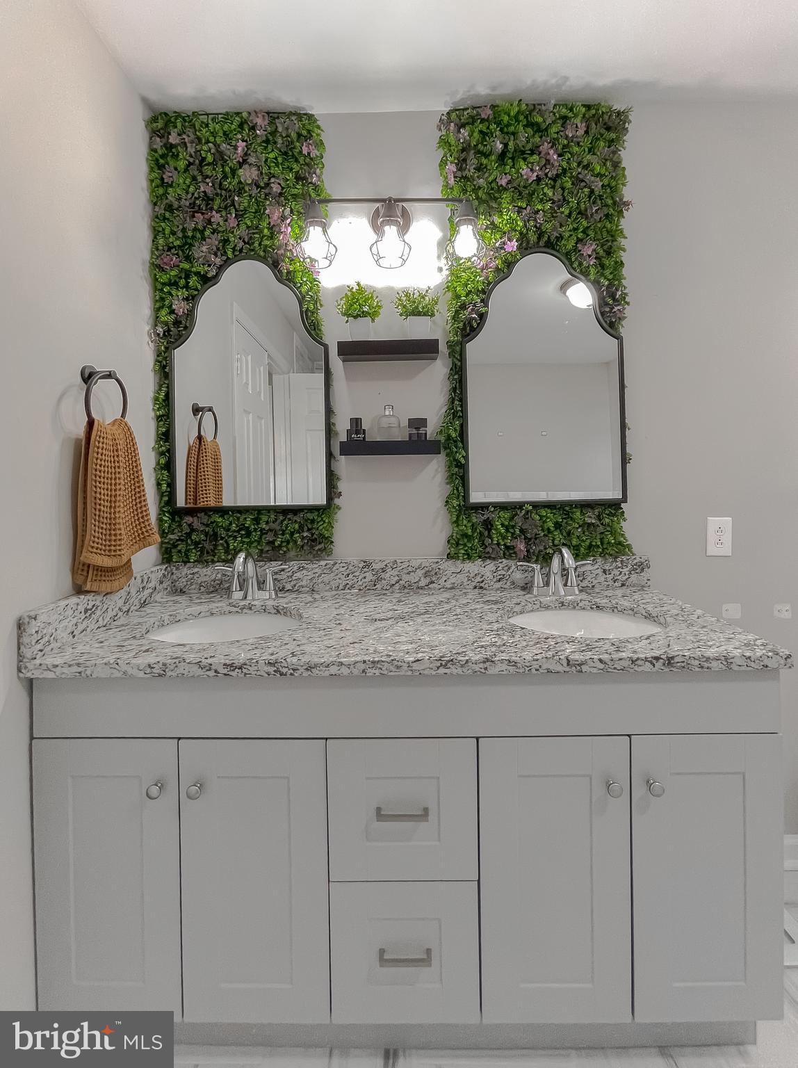 HEARDS ESTATES - Residential