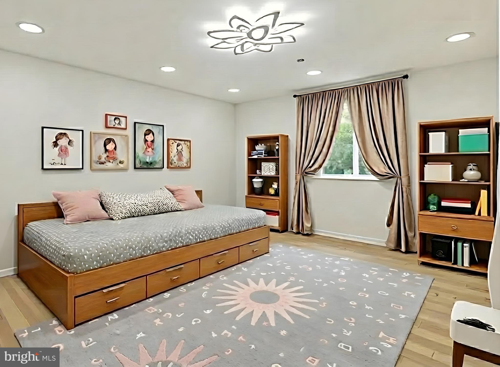 LOCUST GROVE - Residential