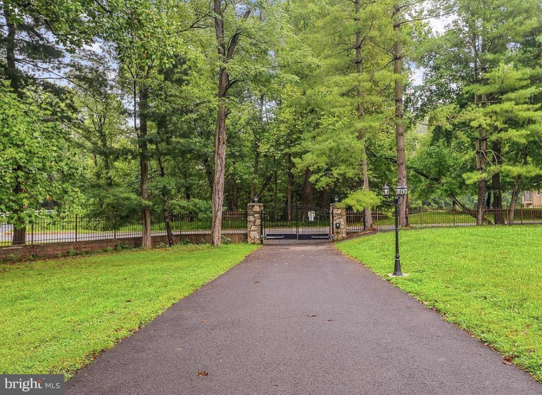 LOCUST GROVE - Residential