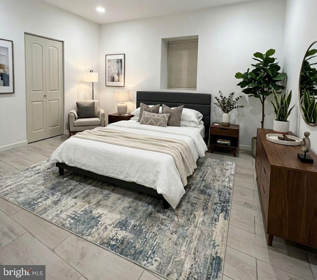 LOCUST GROVE - Residential