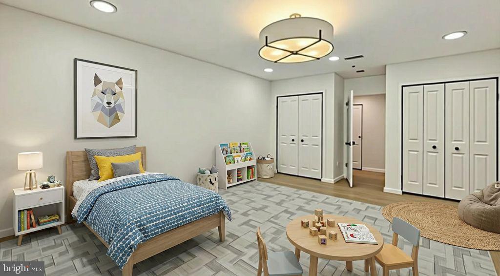 LOCUST GROVE - Residential