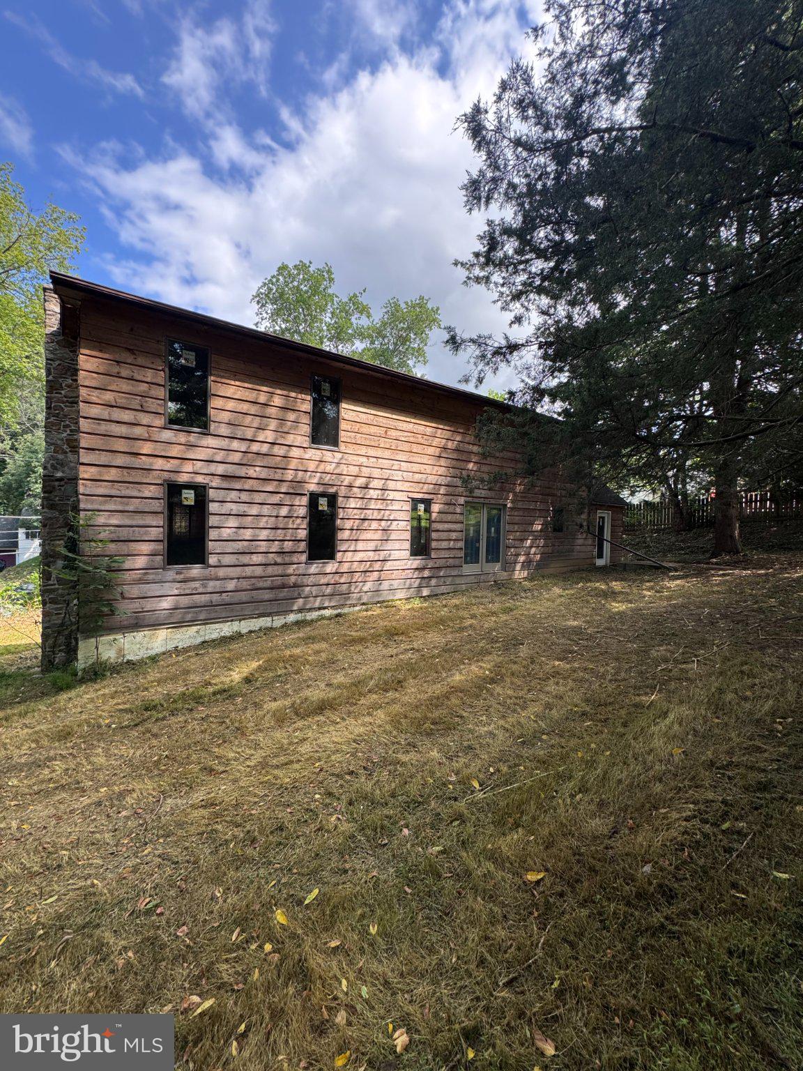 142 ECKMAN ROAD