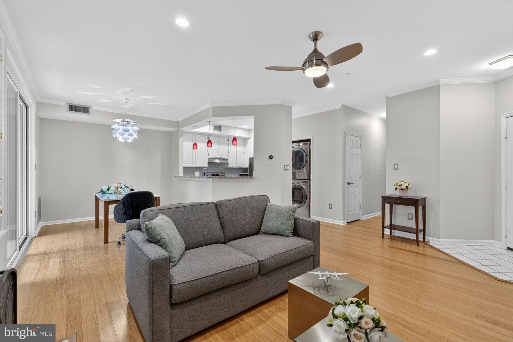 6944 ELLINGHAM CIRCLE A