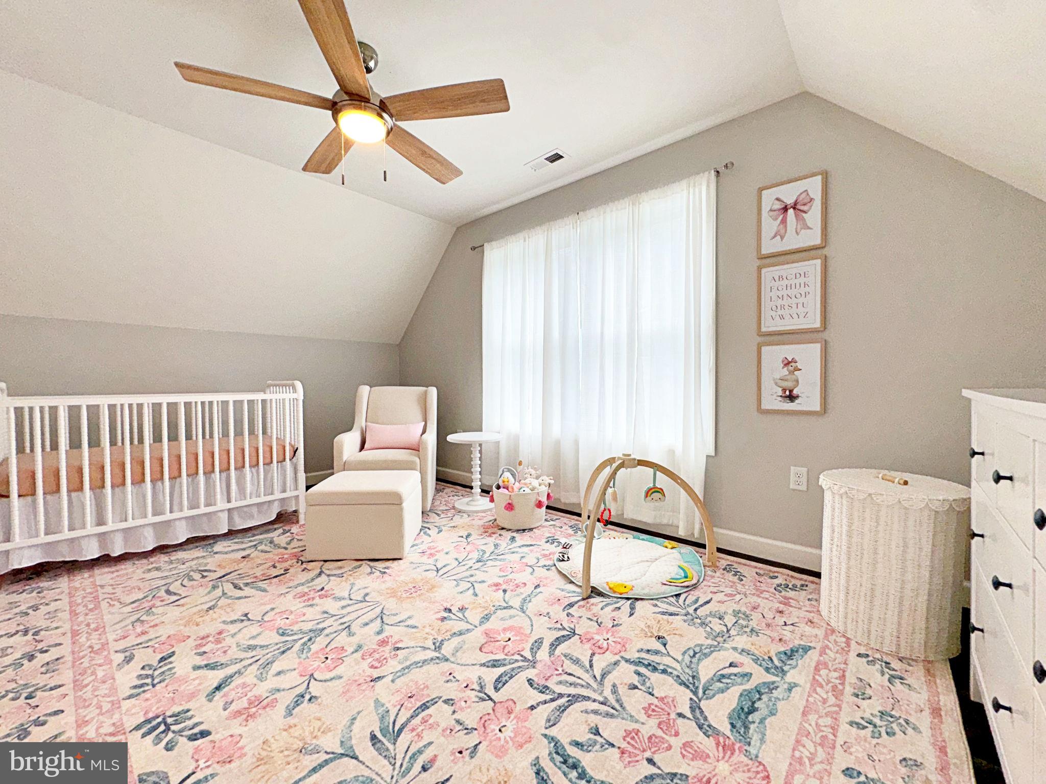 HIDDEN RIVER FARM - Residential