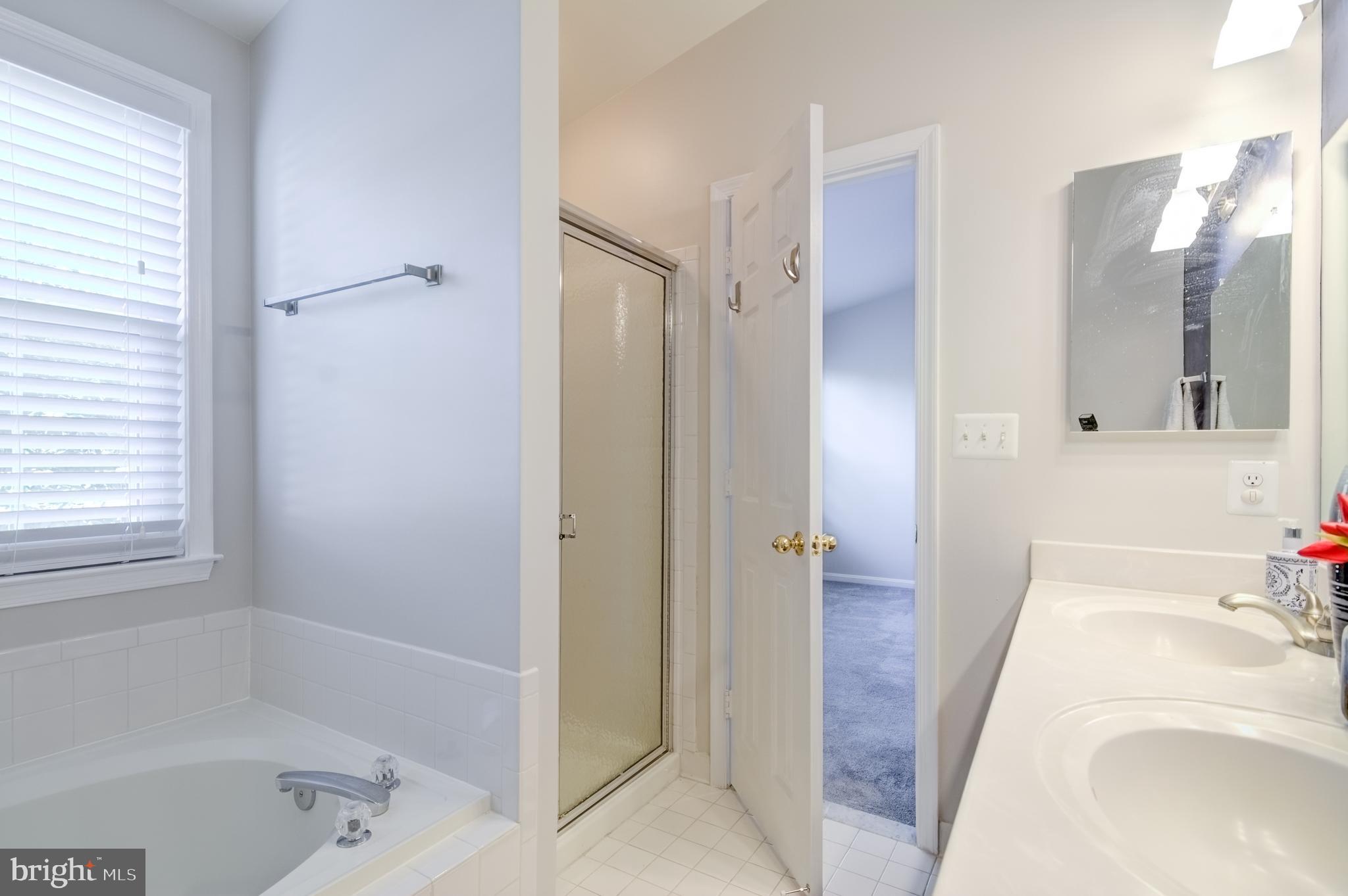 KINGSTOWNE - Residential Lease