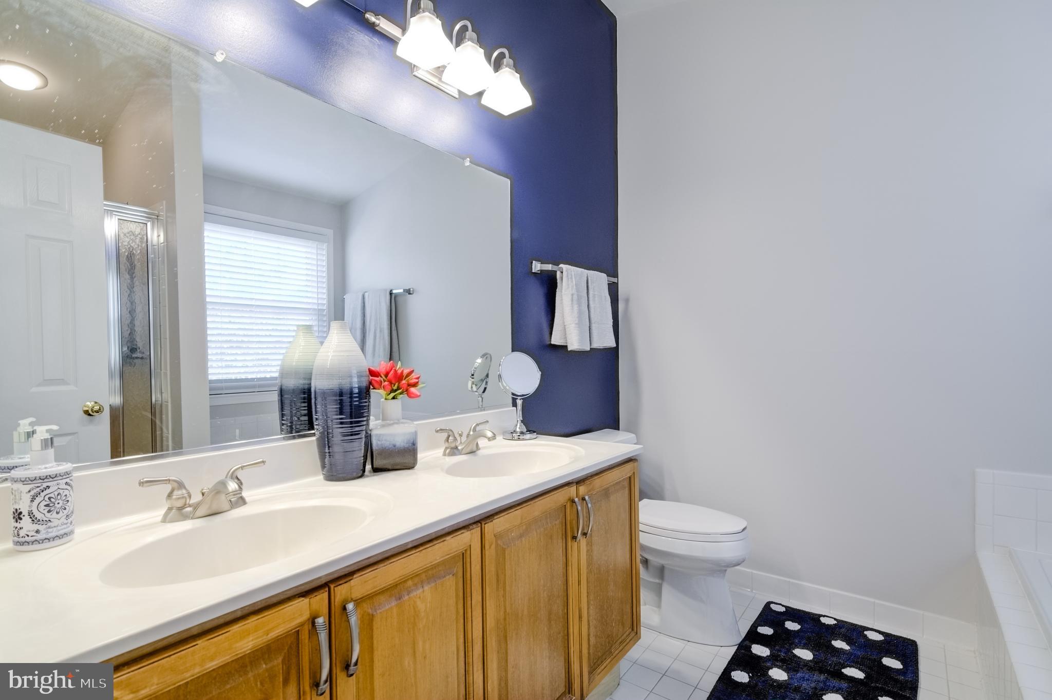 KINGSTOWNE - Residential Lease