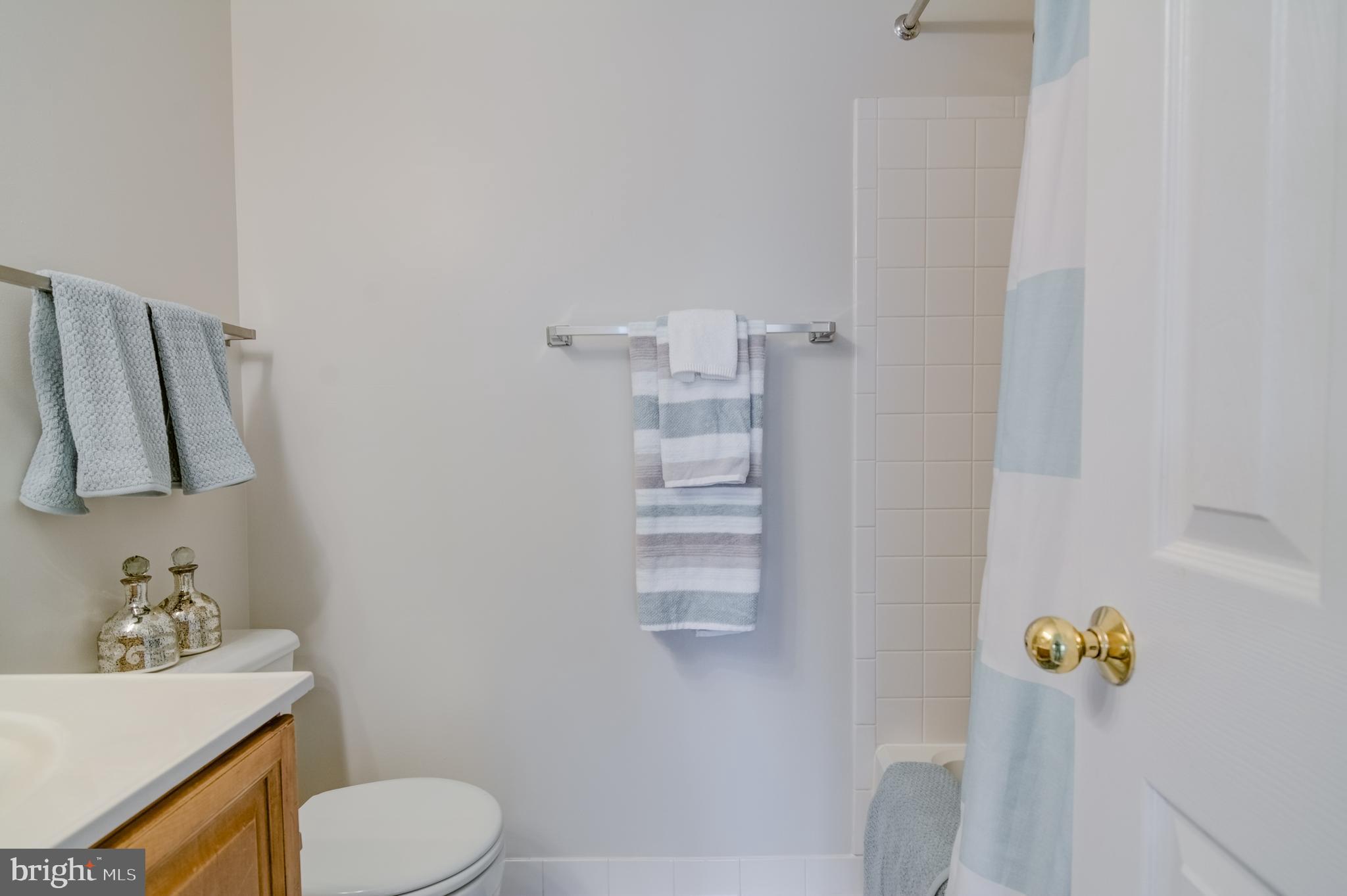 KINGSTOWNE - Residential Lease