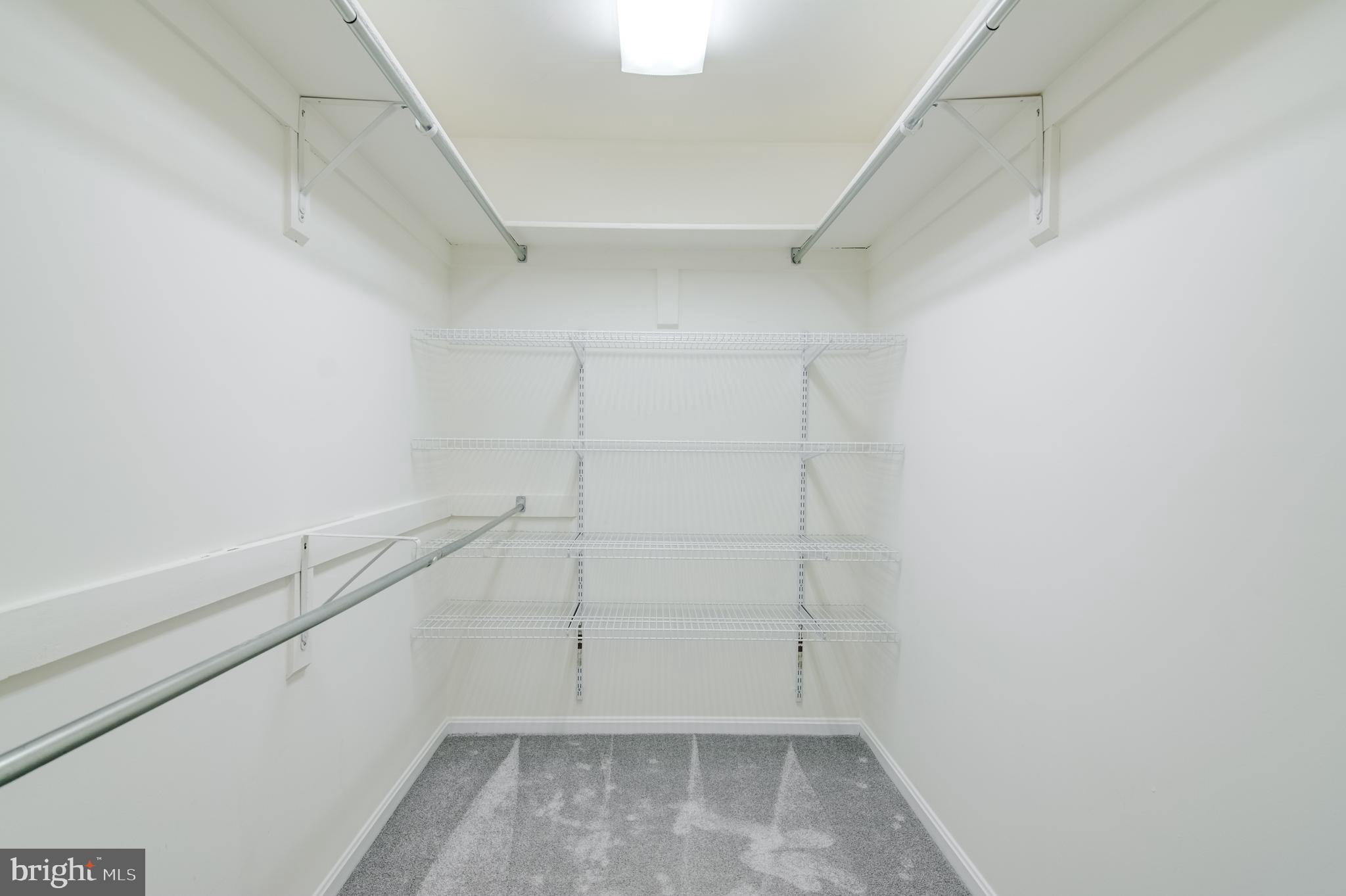 KINGSTOWNE - Residential Lease